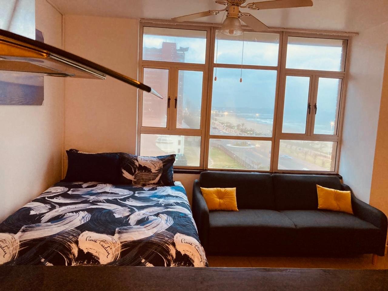 Apartment with Sea View - Photo 22