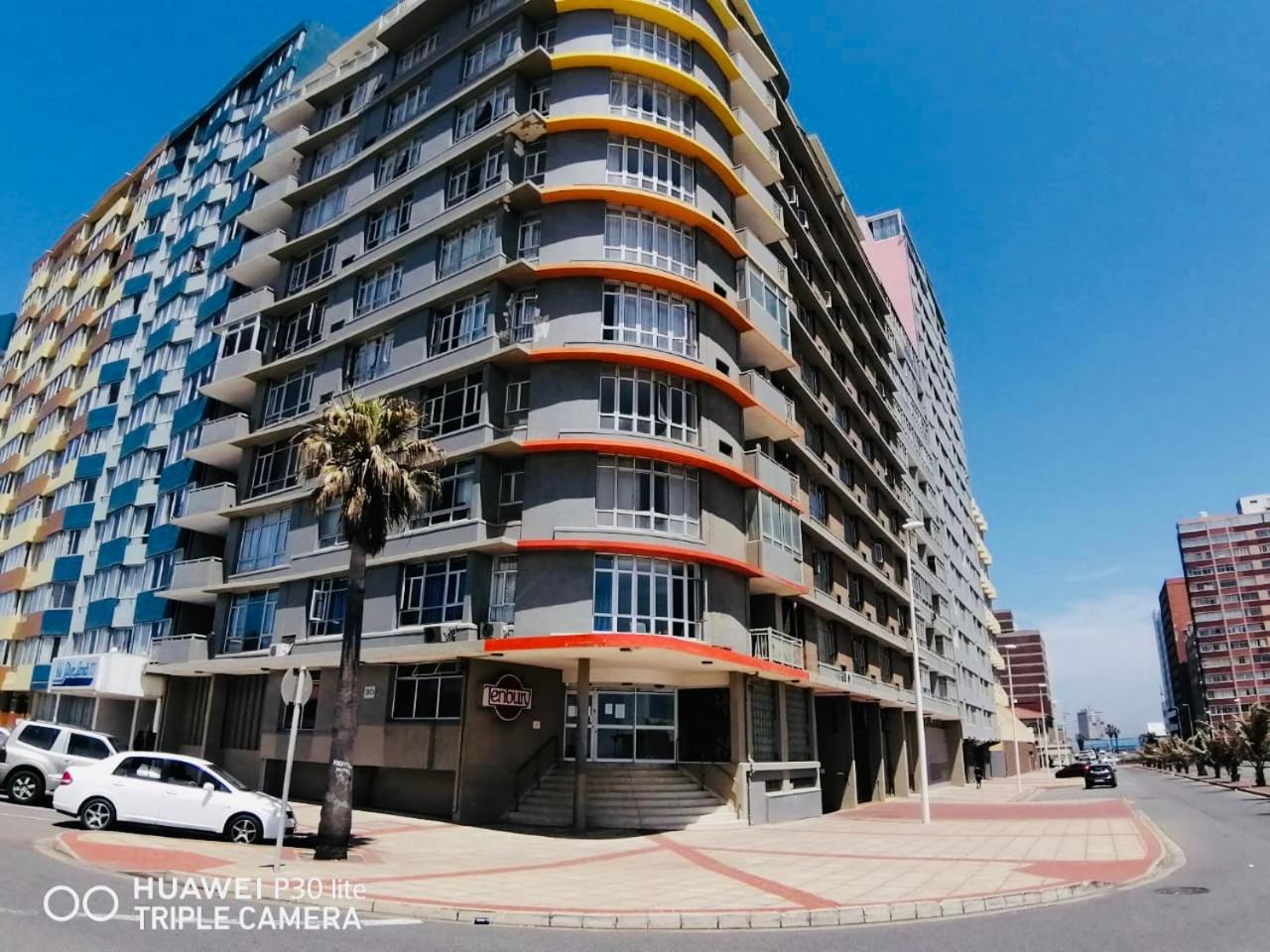 Apartment with Sea View - Photo 27