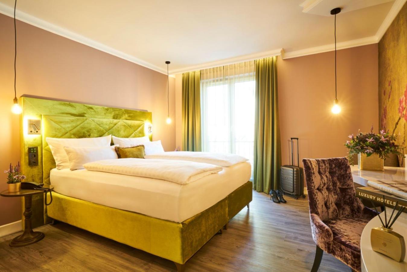 Grand Deluxe Double Room - Photo 4