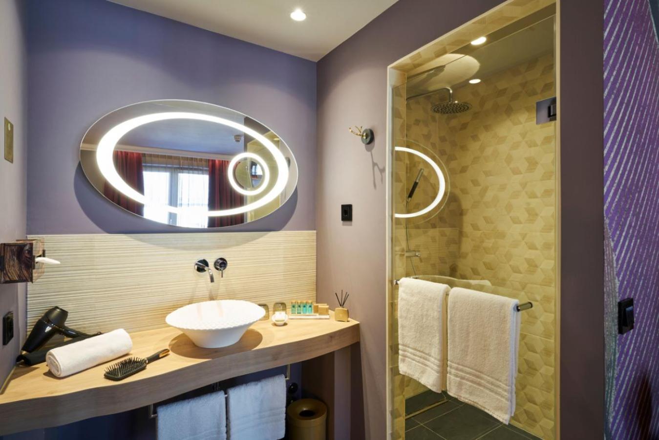 Grand Deluxe Double Room - Photo 12