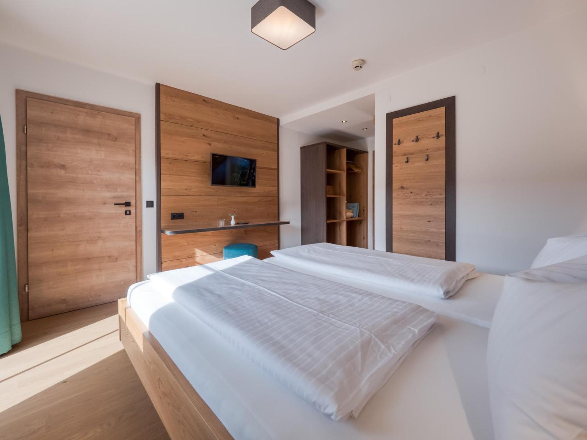 Double Room with Garden View - Photo 4