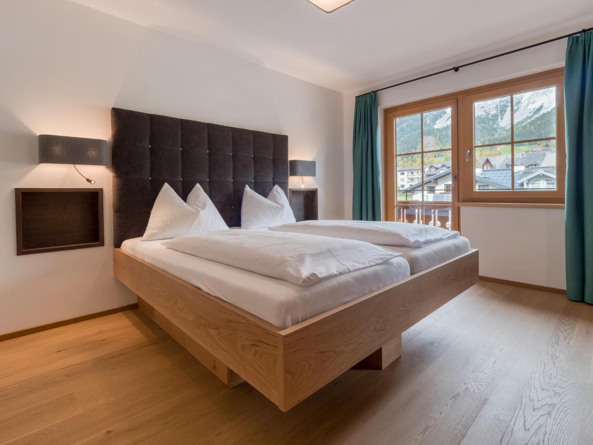 Double Room with Mountain View - Photo 1