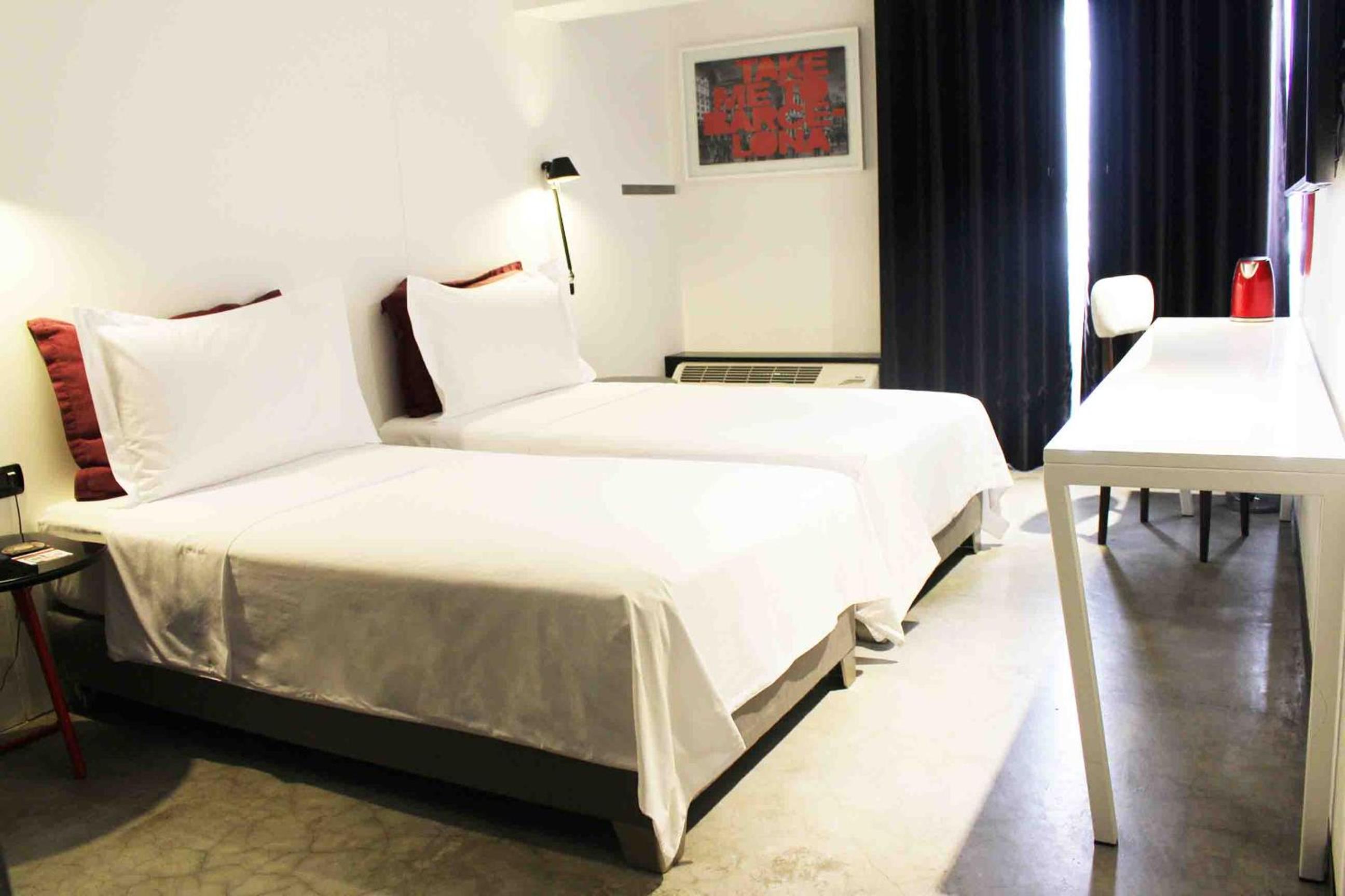 Superior Double Room - Photo 8