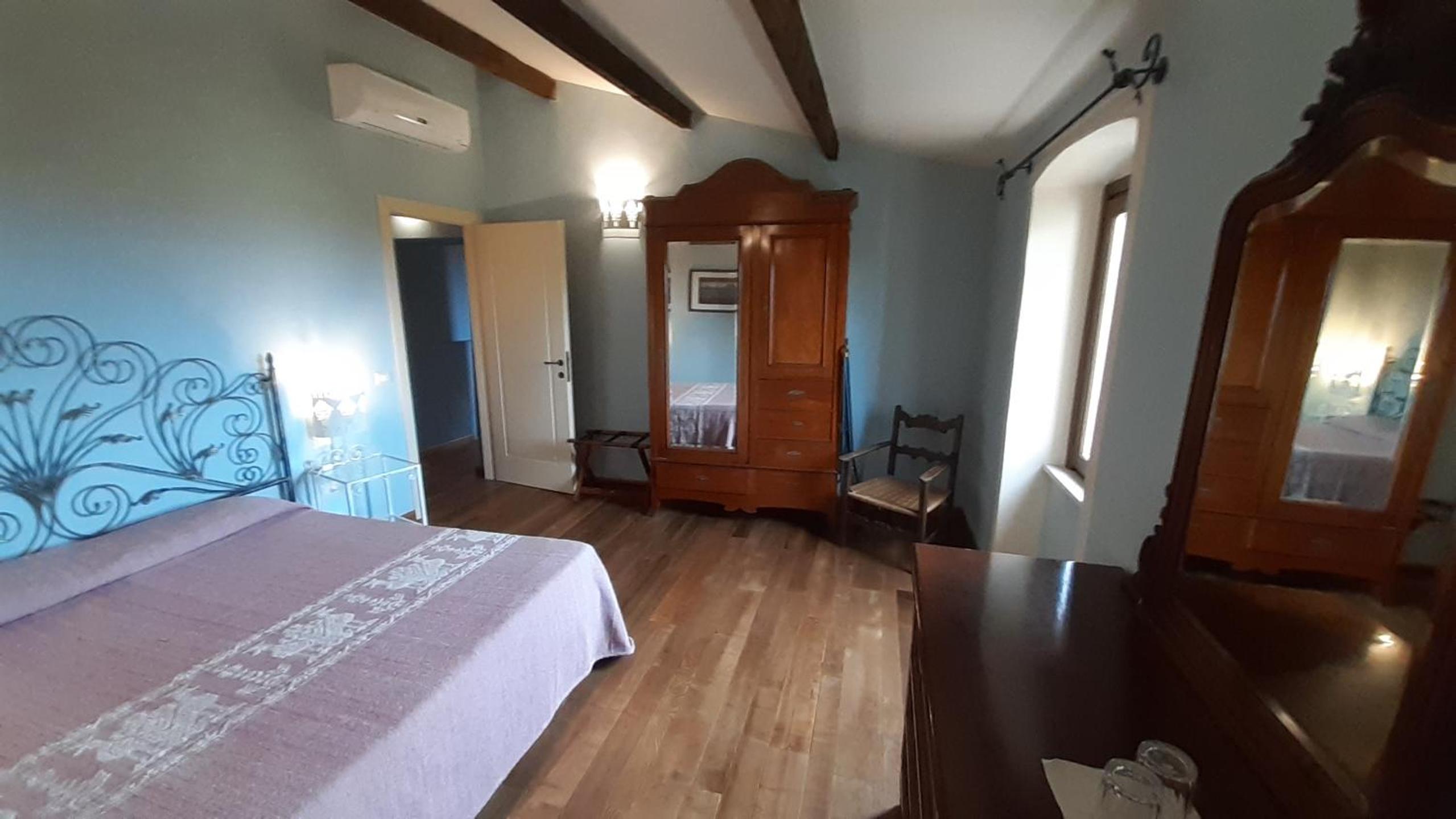 Classic Suite - Photo 7