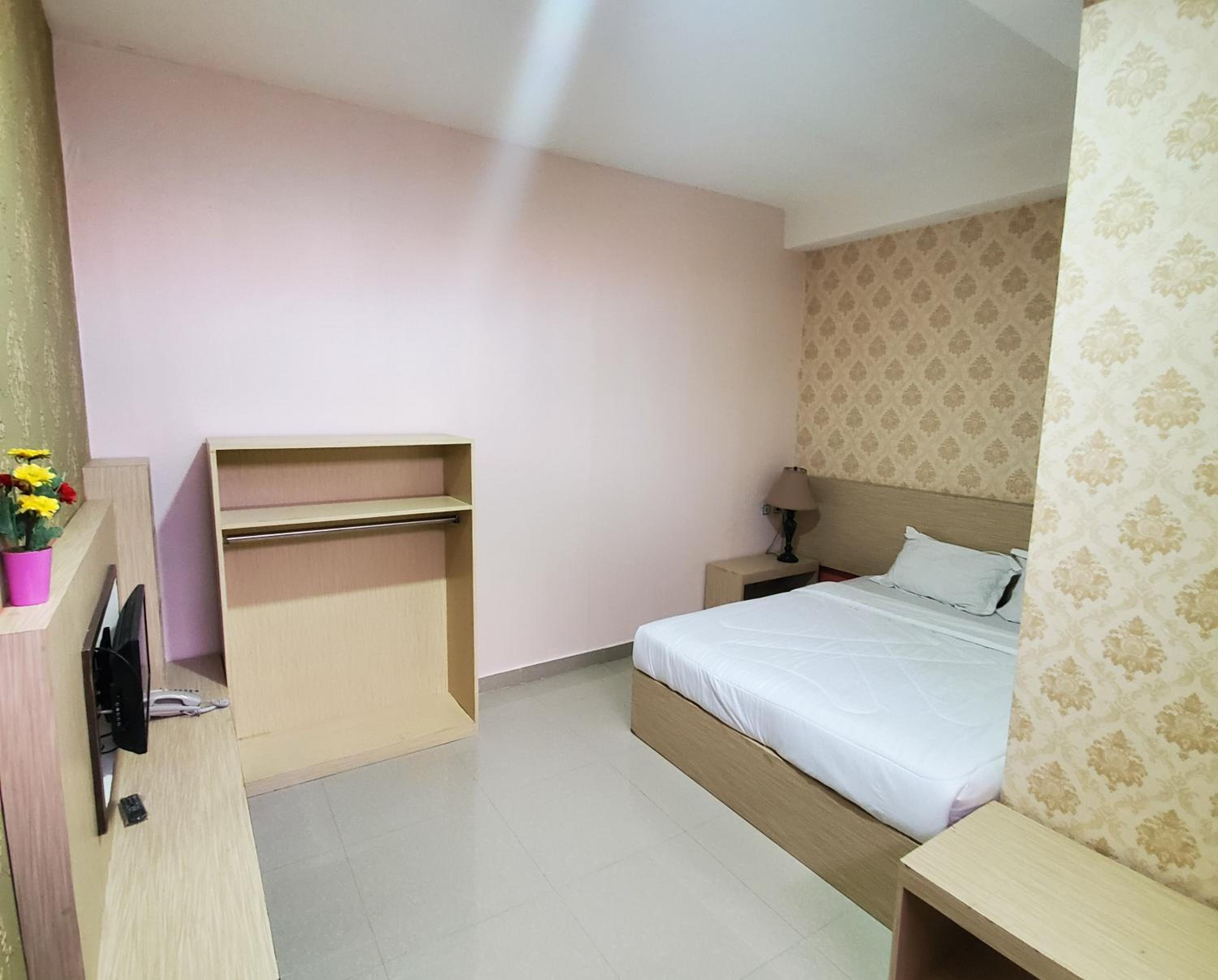 Deluxe Room - Photo 1