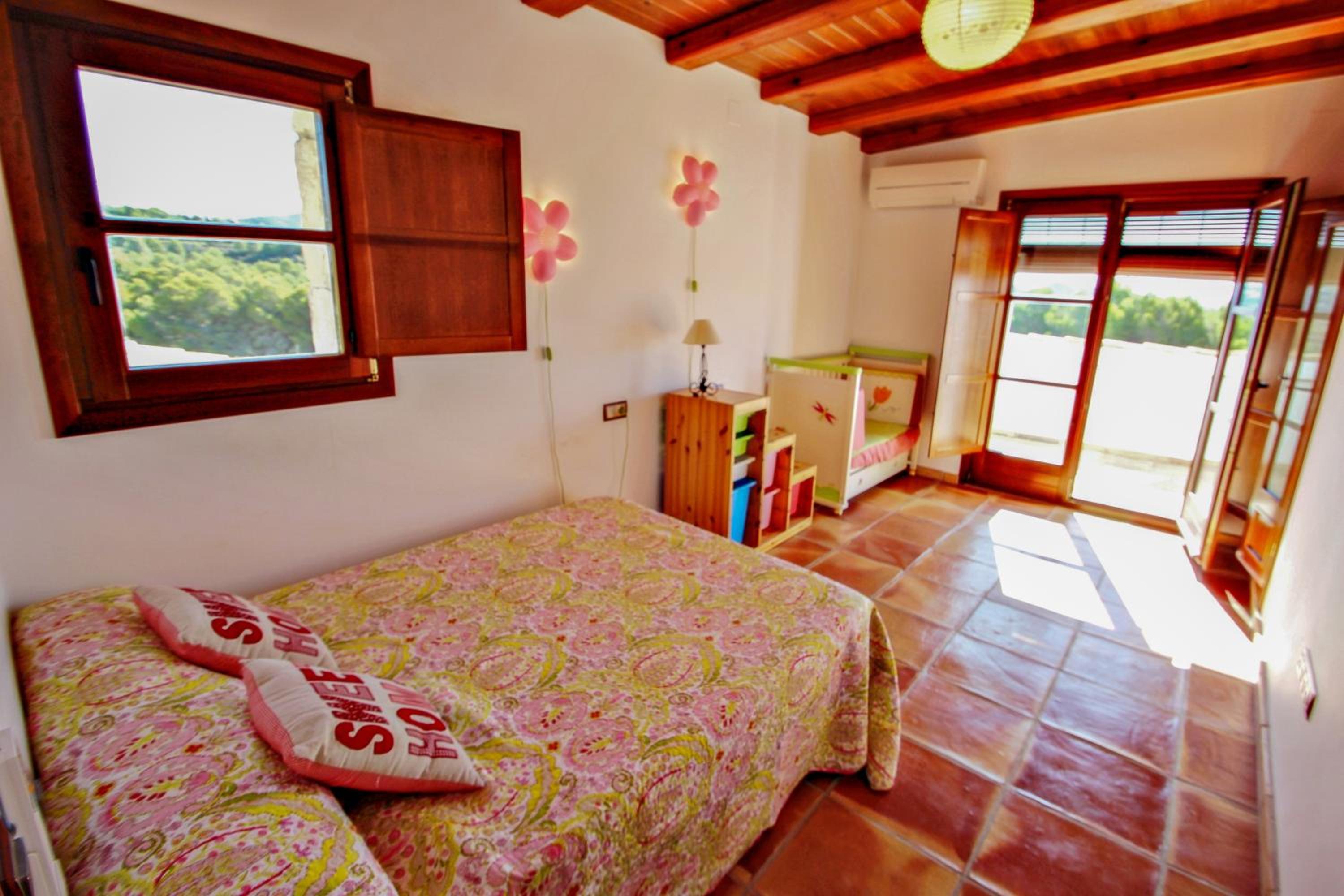 Villa de Cuatro Habitaciones
