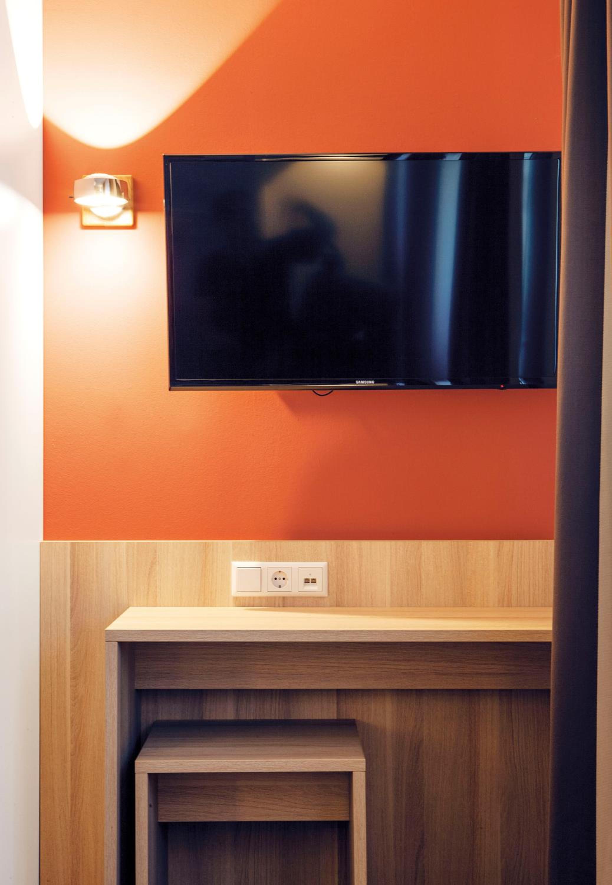 Double Room With Private Bathroom photo 3
