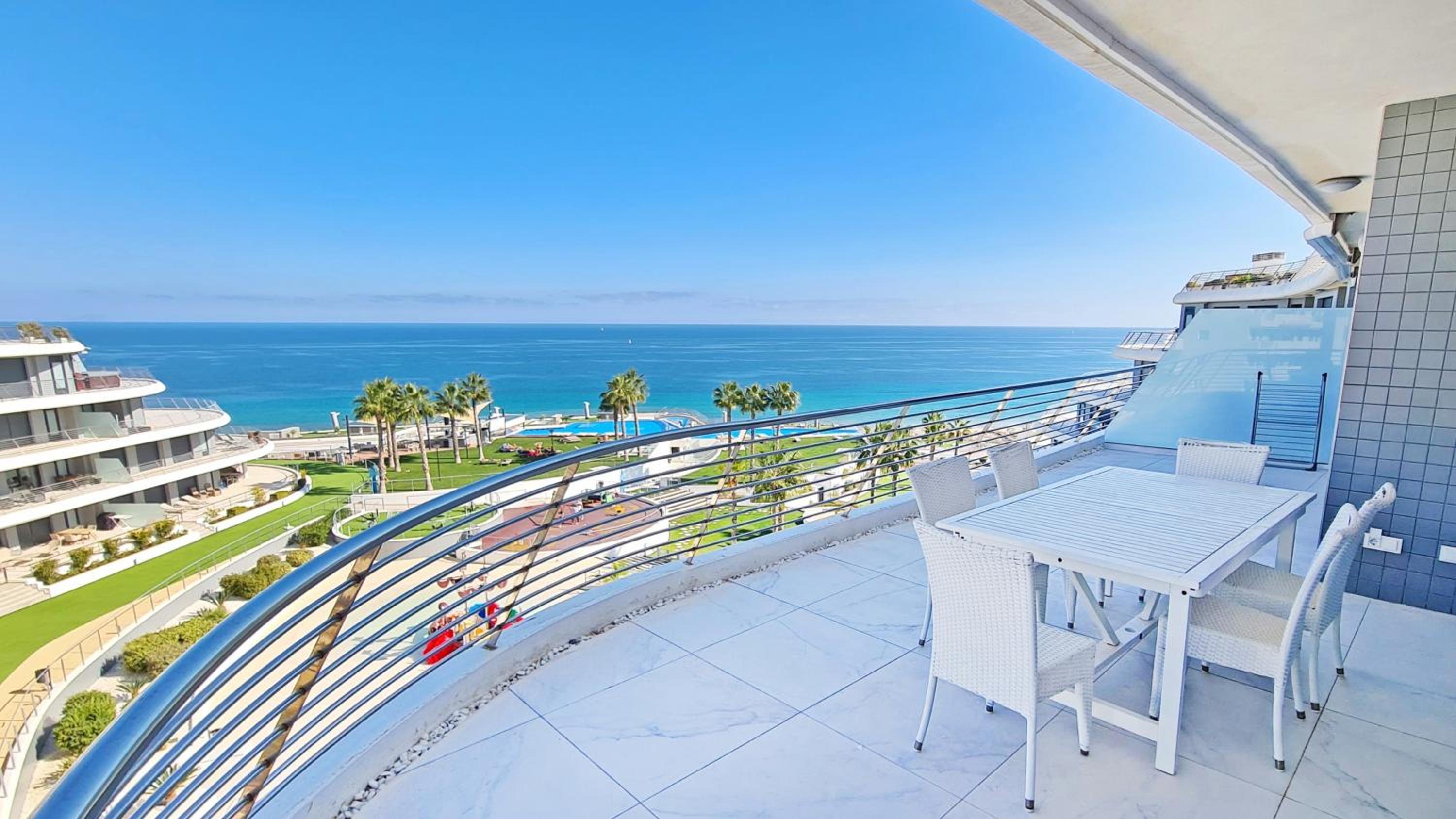 Apartment with Sea View photo 2