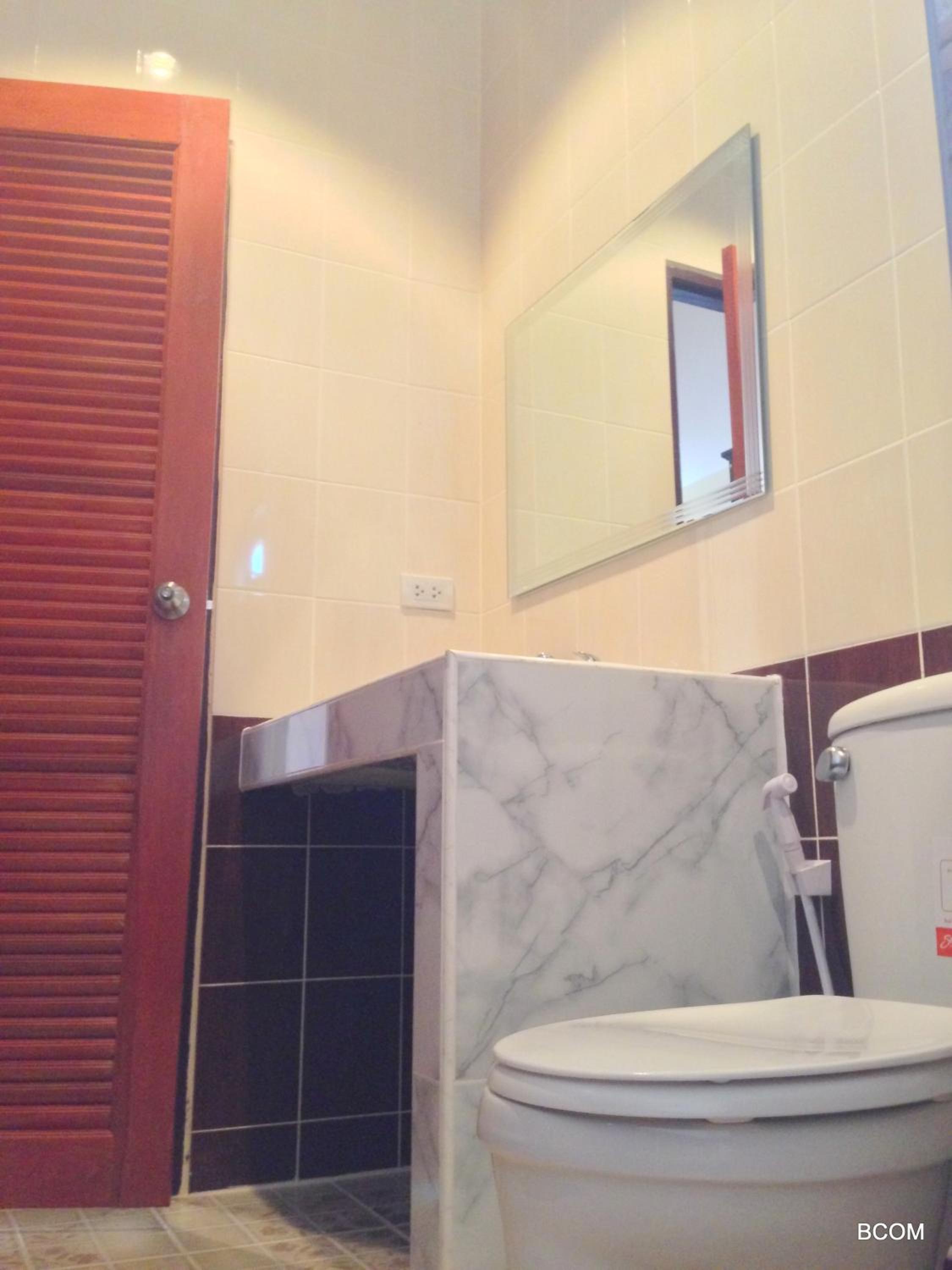 Bungalow (2 Adults) photo 3