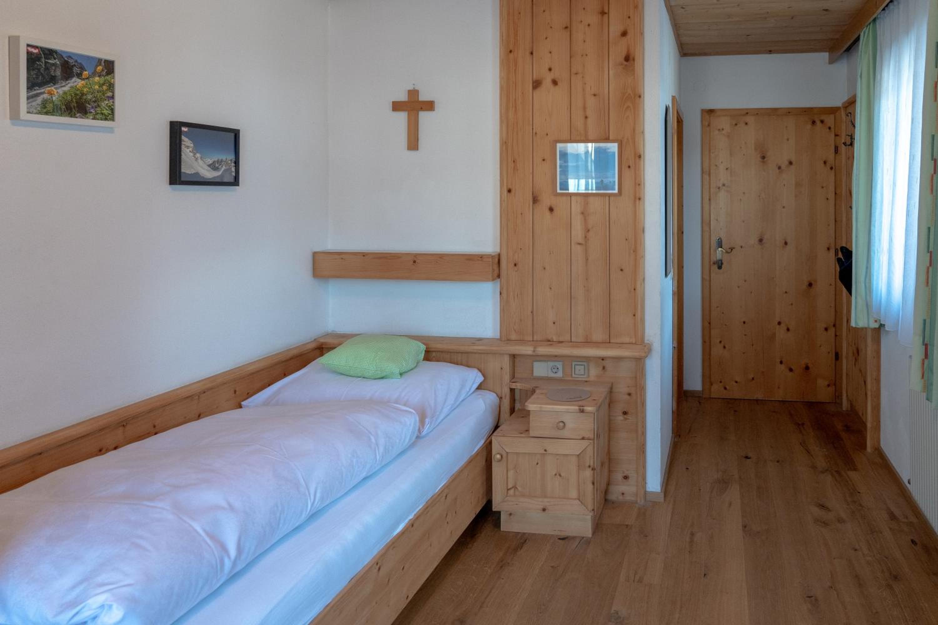 Single Room photo 1