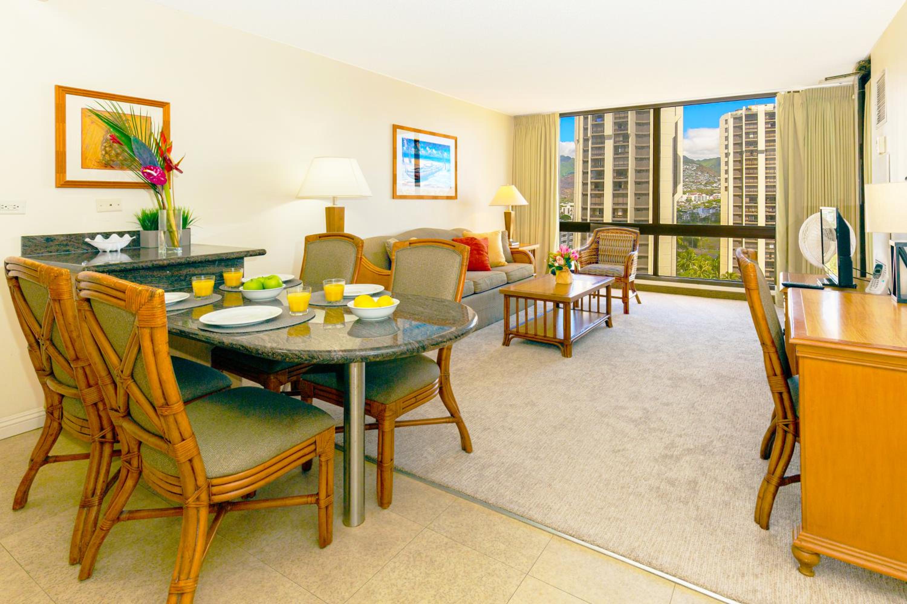 Mountain Views & Steps to Beach - Free Parking!: hotel room photo