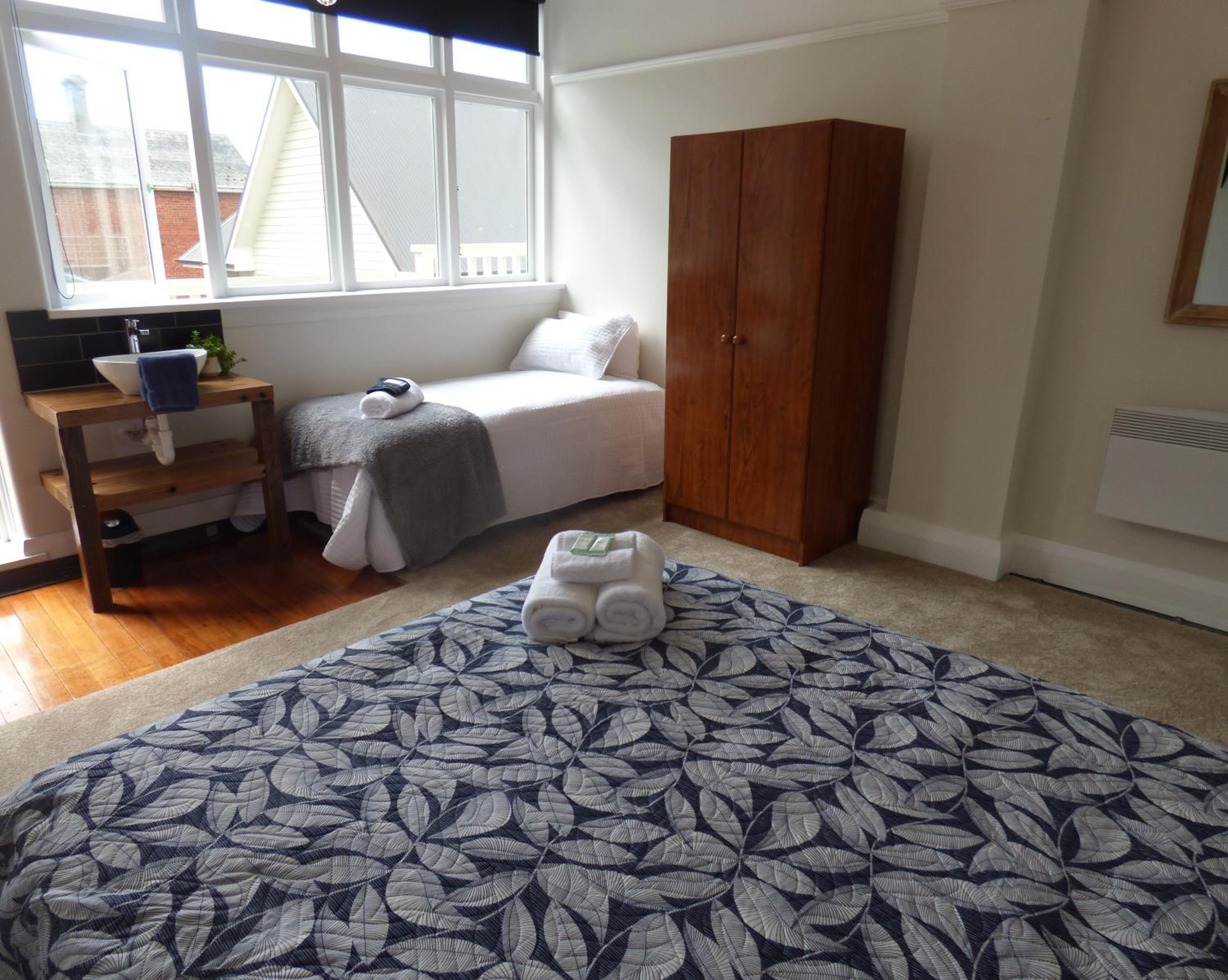 Double or Twin Room with Shared Bathroom photo 3