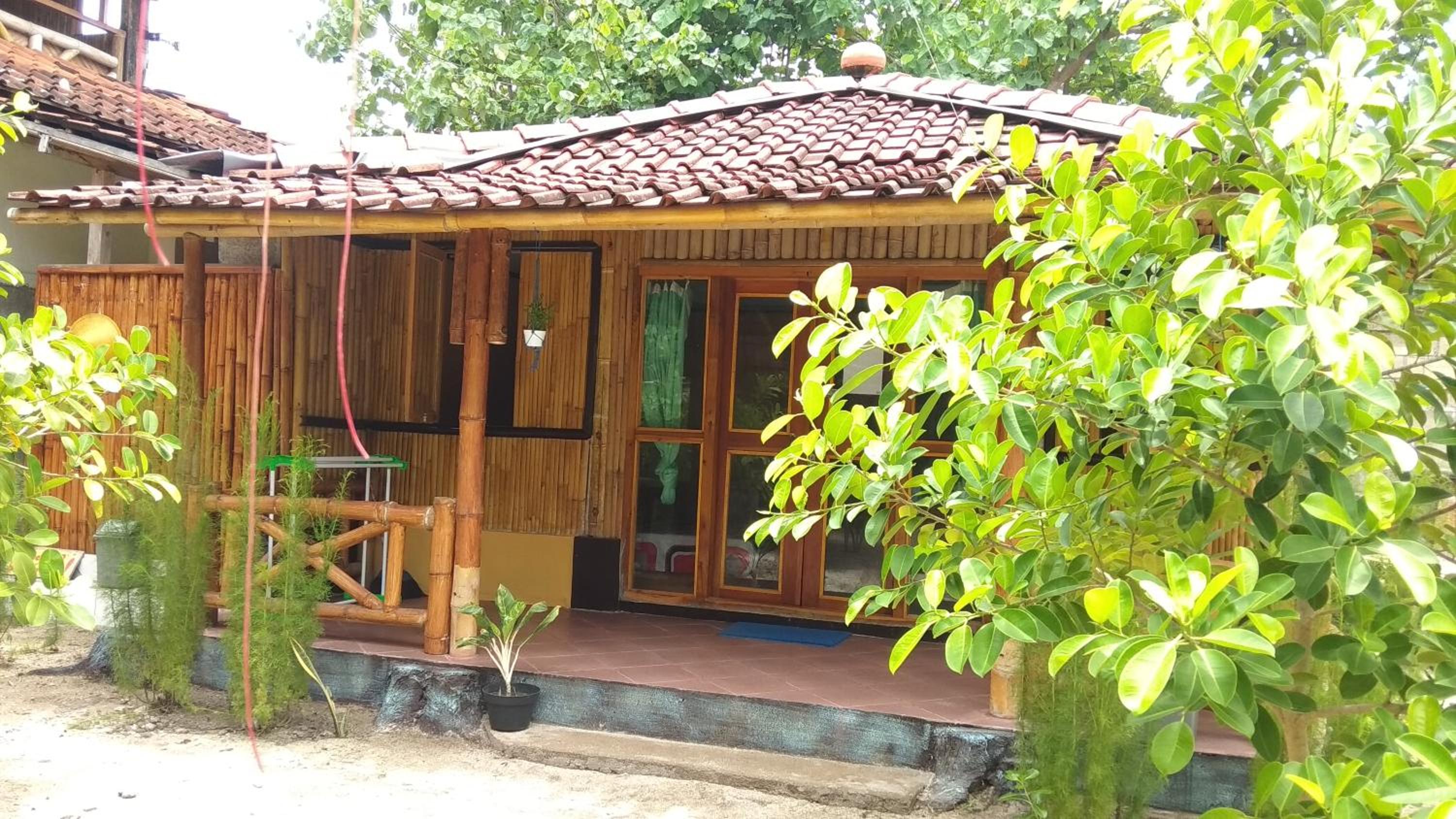 Standard Twin Room - Photo 5