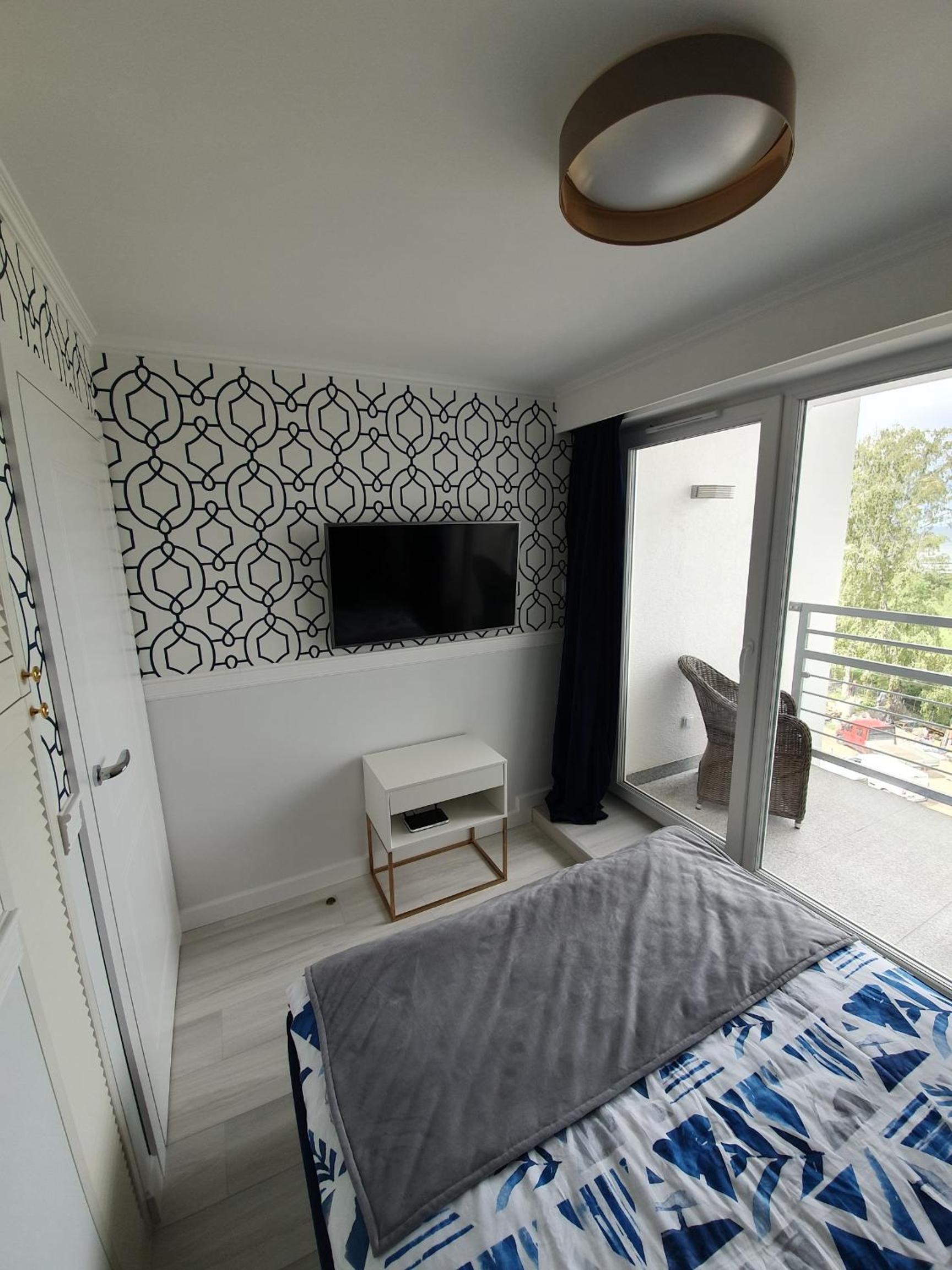 Apartment with Sea View photo 2