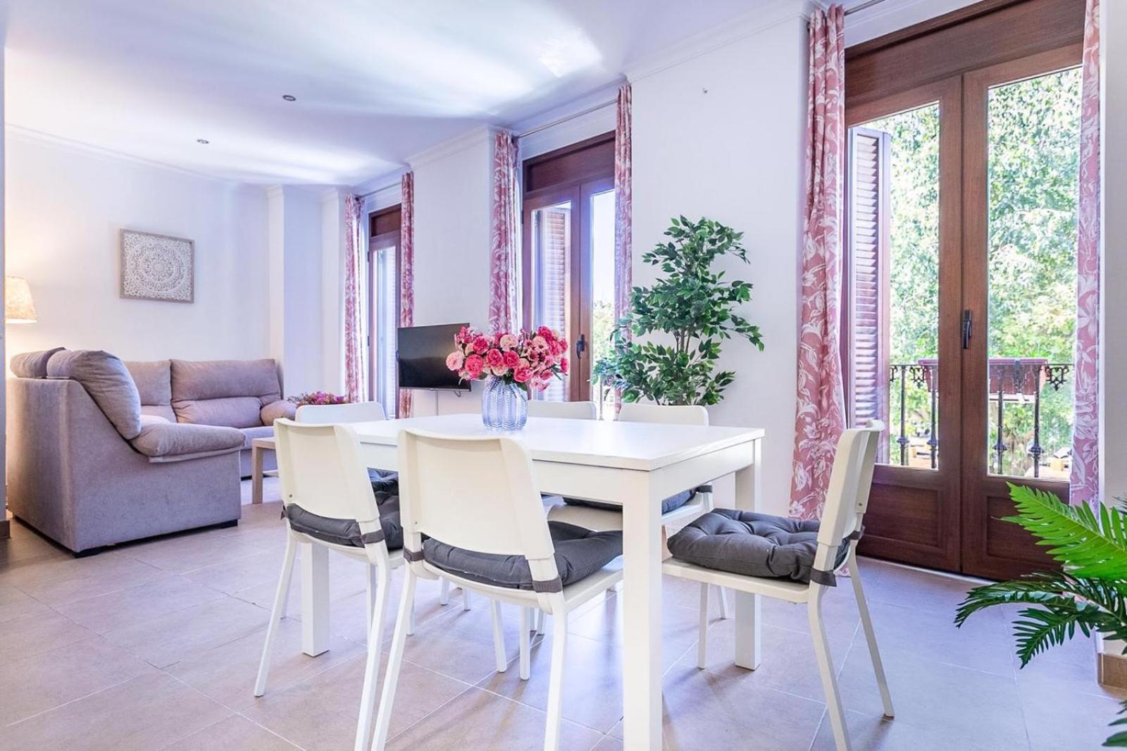 Three-Bedroom House - Photo 30