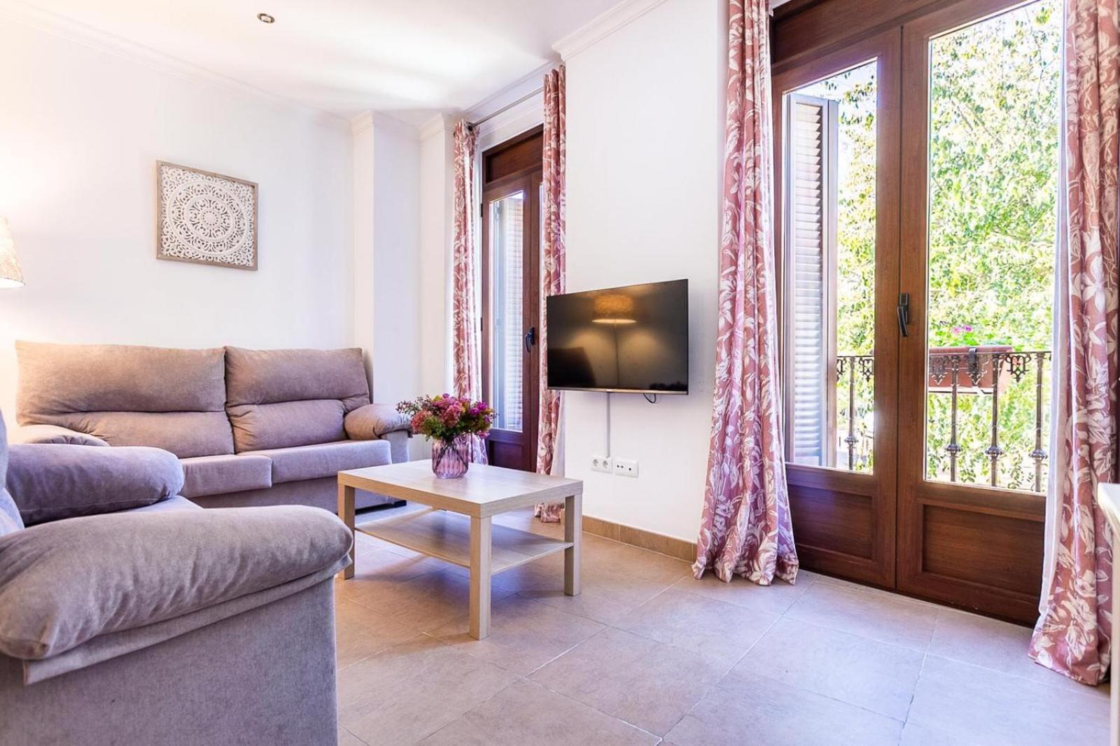 Three-Bedroom House - Photo 25