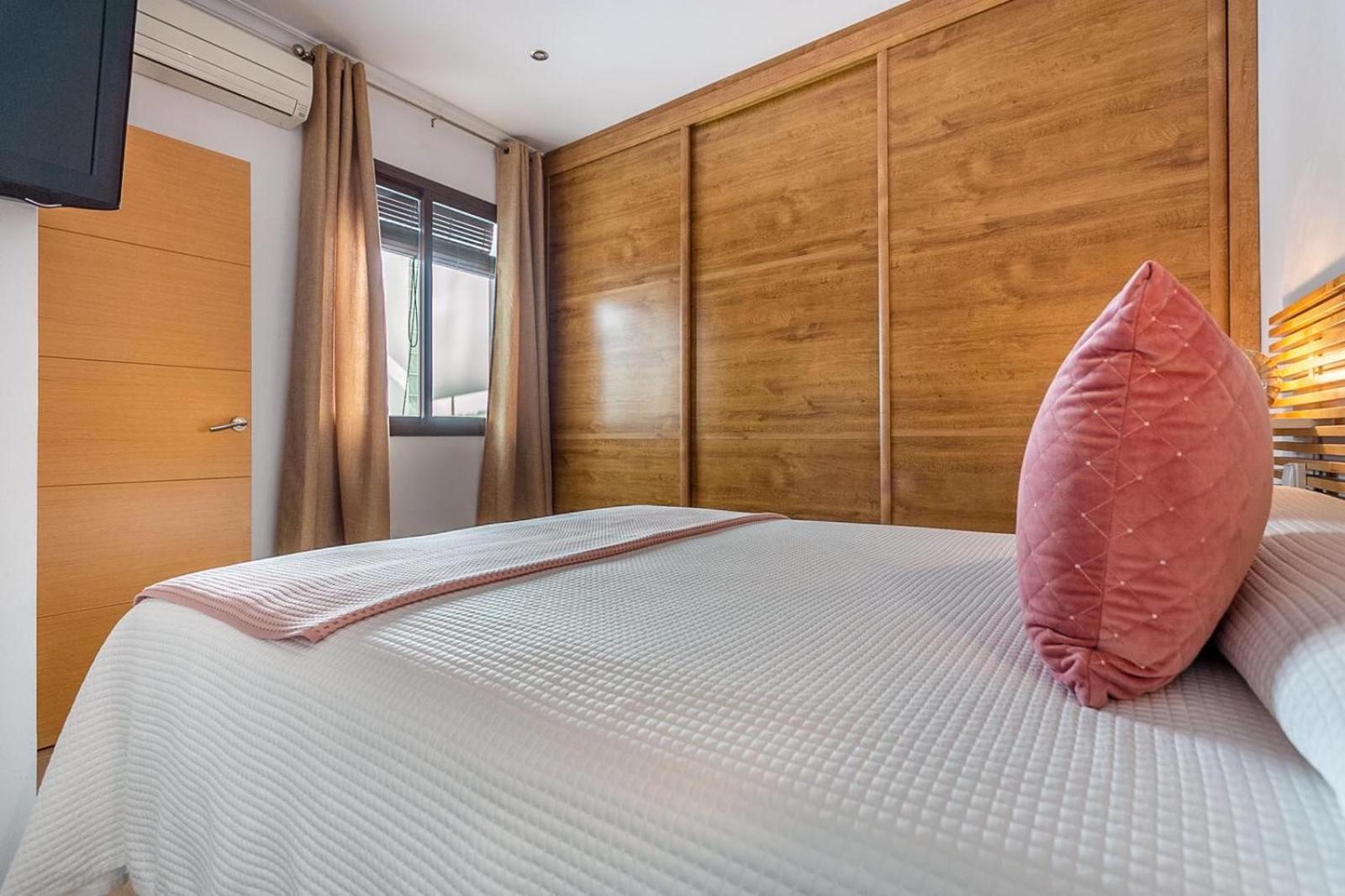 Three-Bedroom House - Photo 9