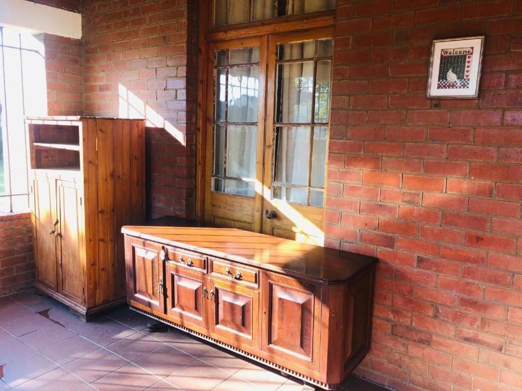 Four-Bedroom House - Photo 6