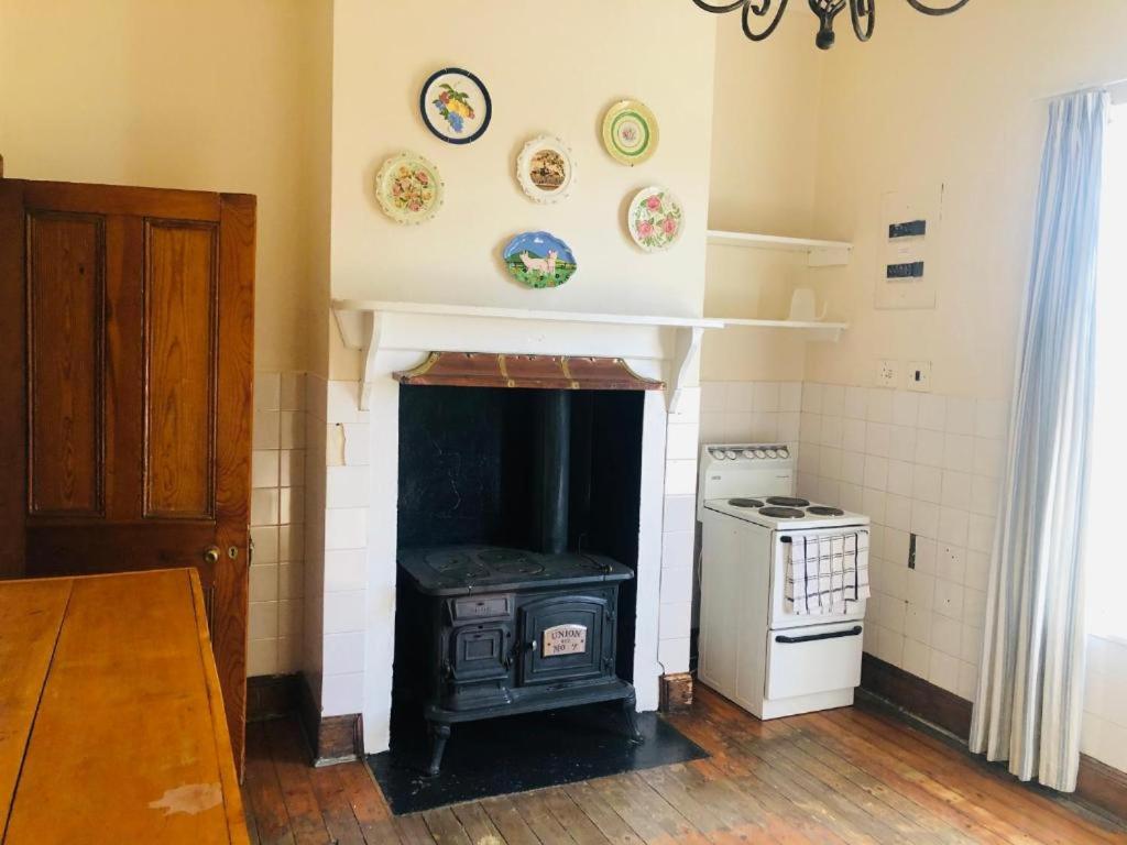 Four-Bedroom House - Photo 15