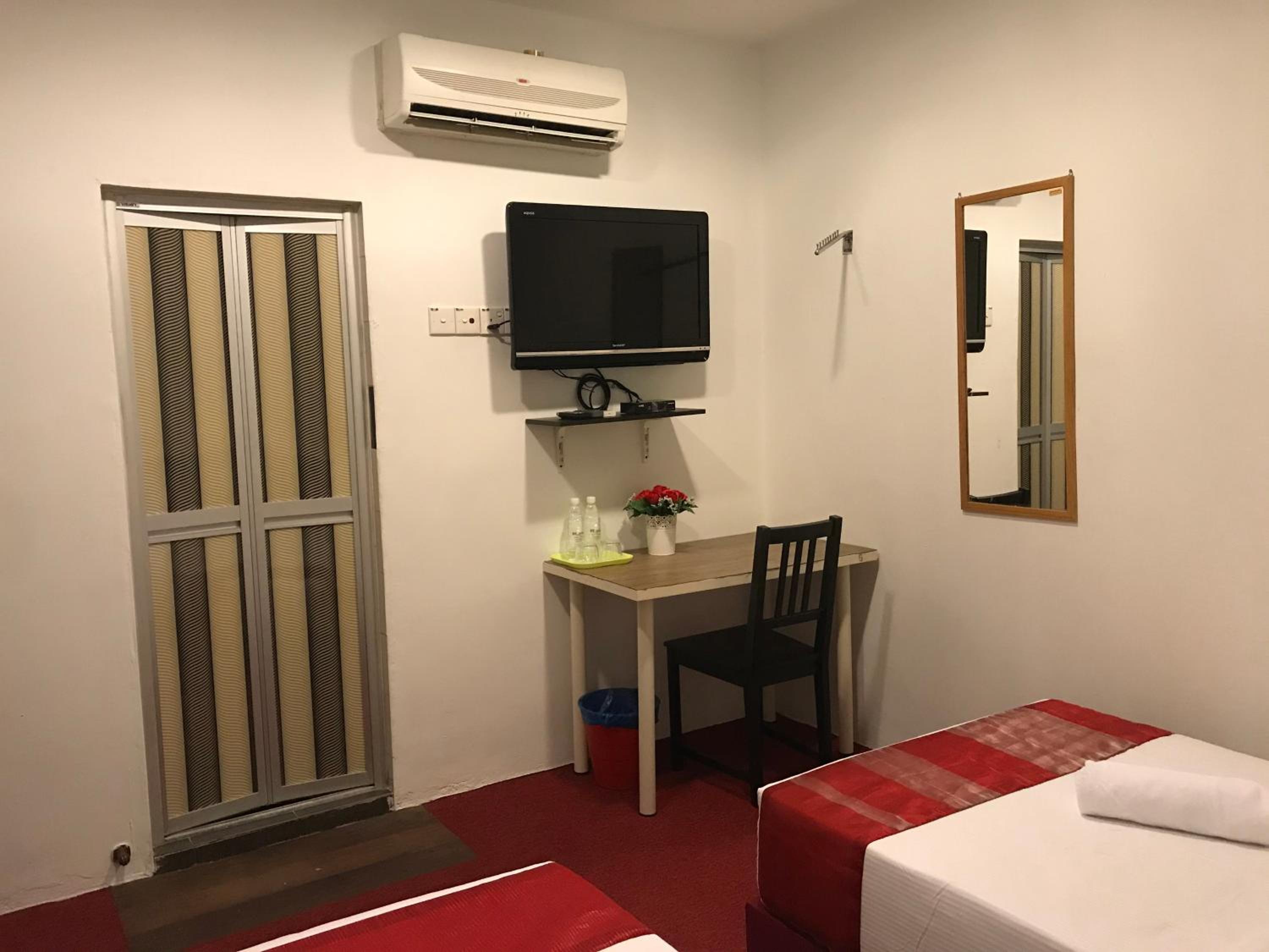 Superior Twin Room photo 3