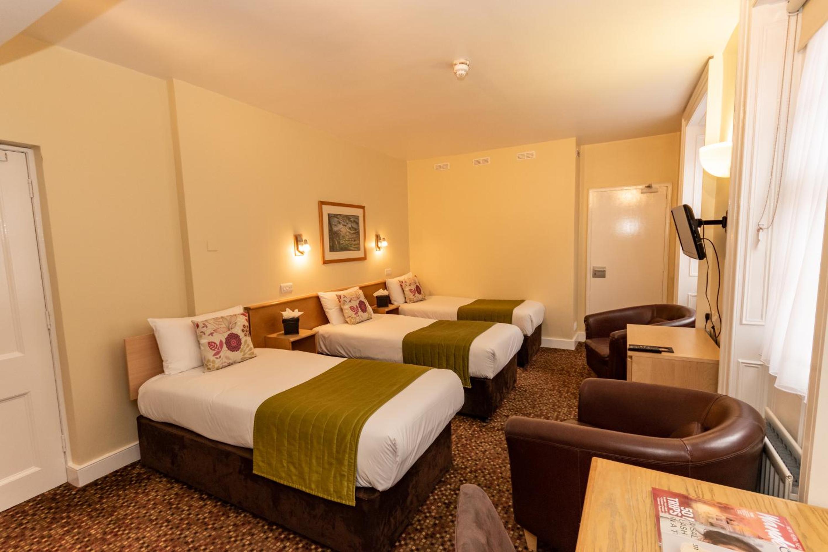 Triple Room photo 3