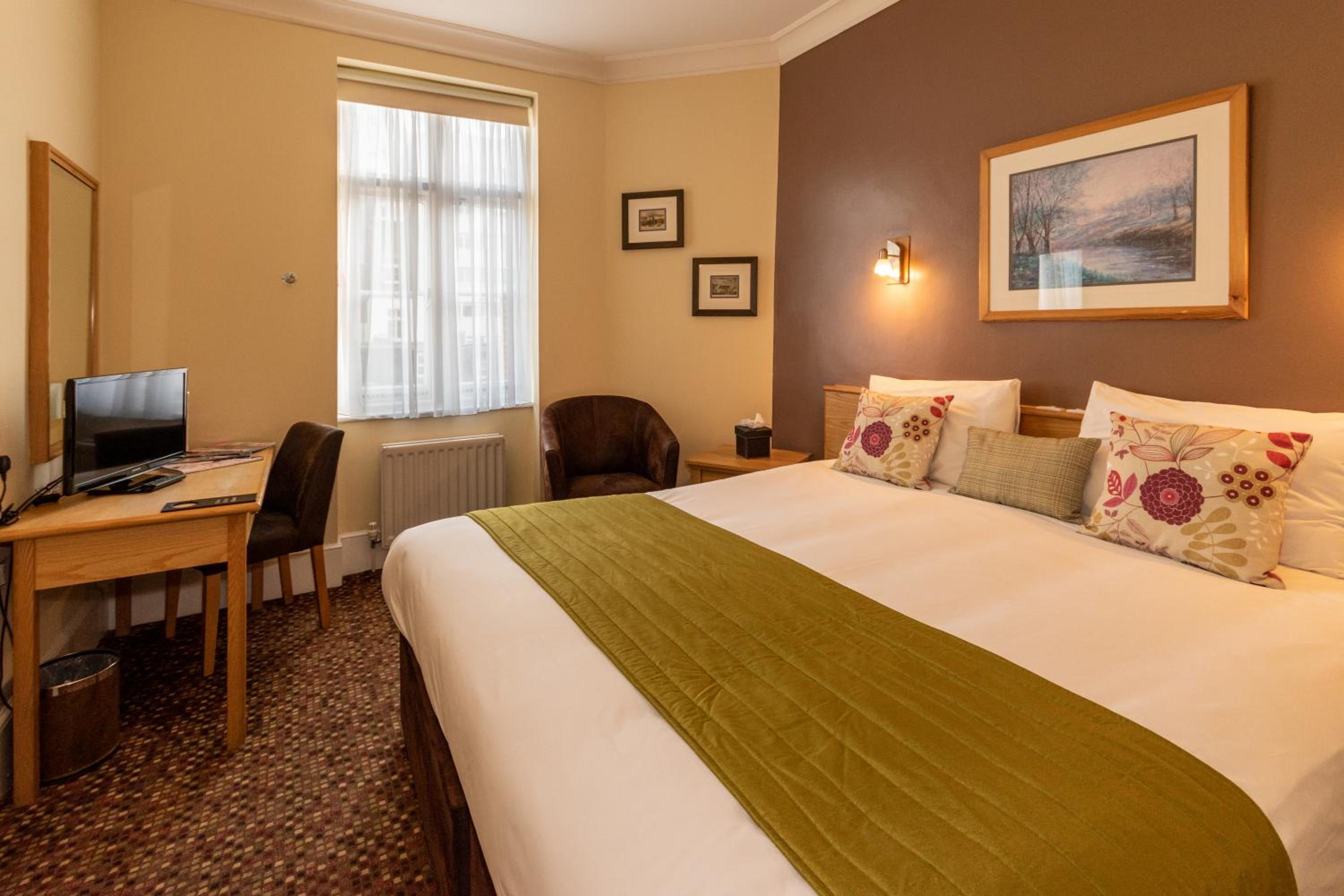 Quadruple Room photo 2