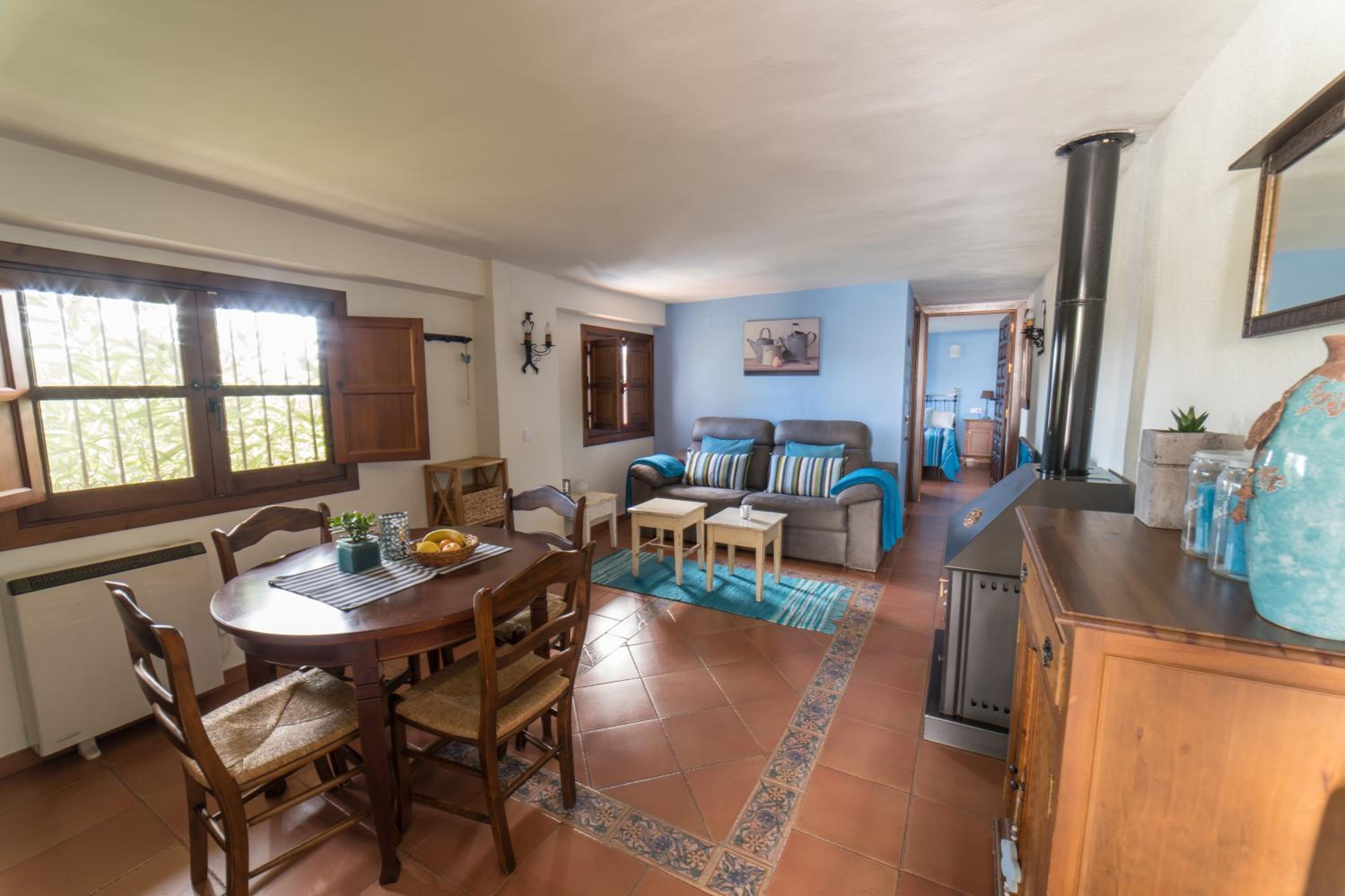 Casa de una habitación con vistas a la piscina (2-4 adultos)