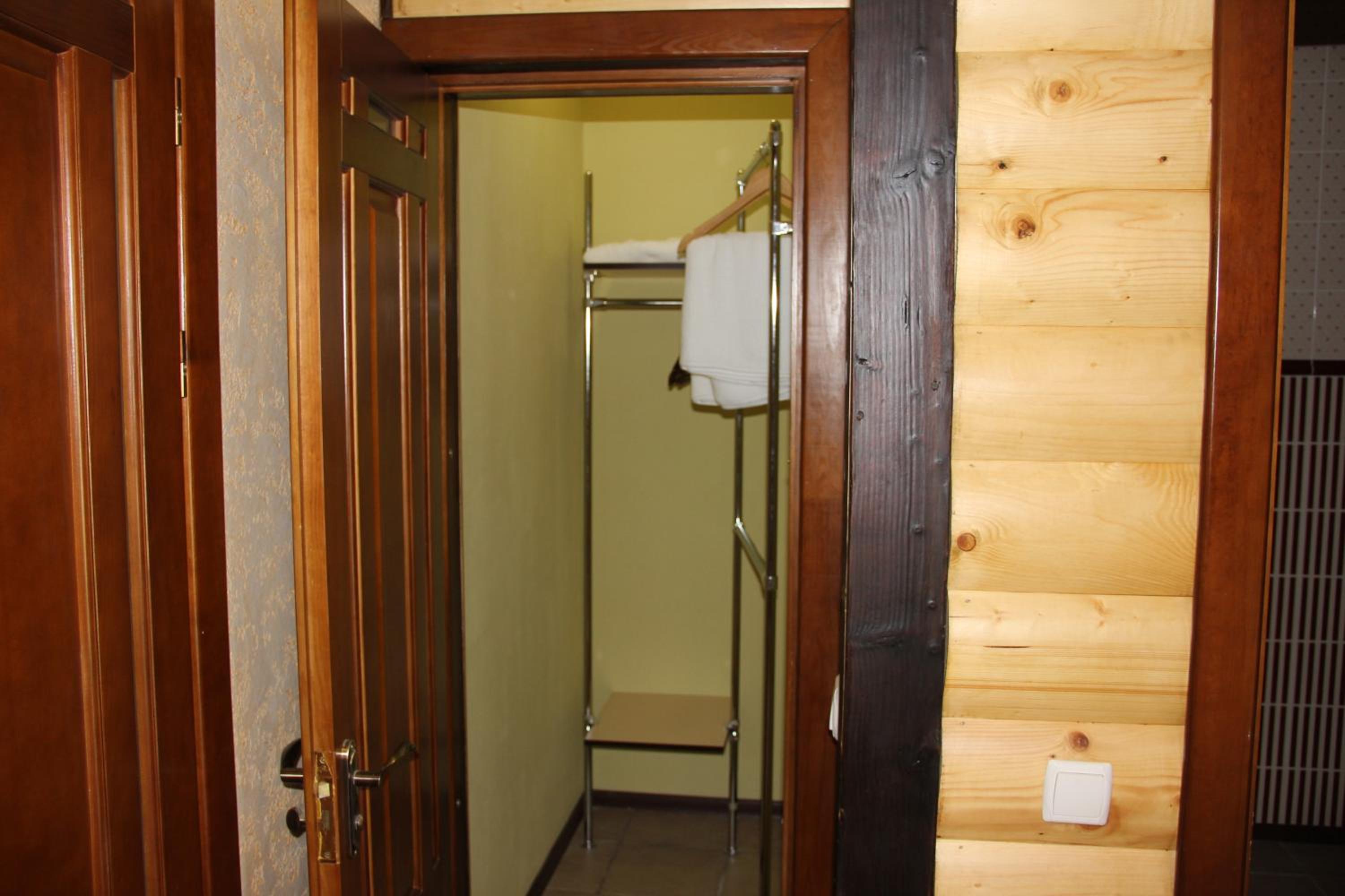 Quadruple Room photo 2