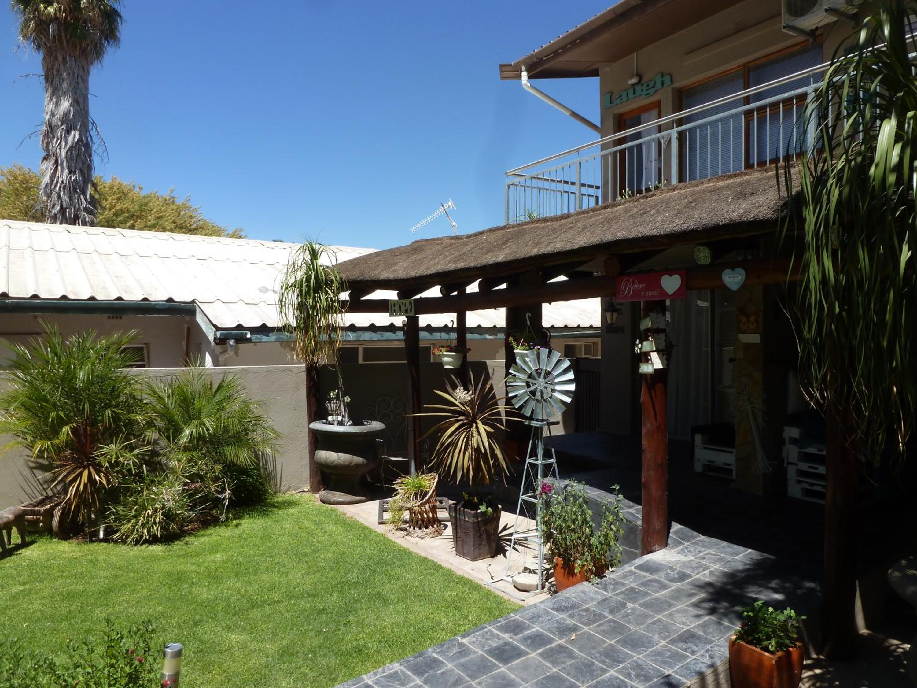 Apartment - Photo 10