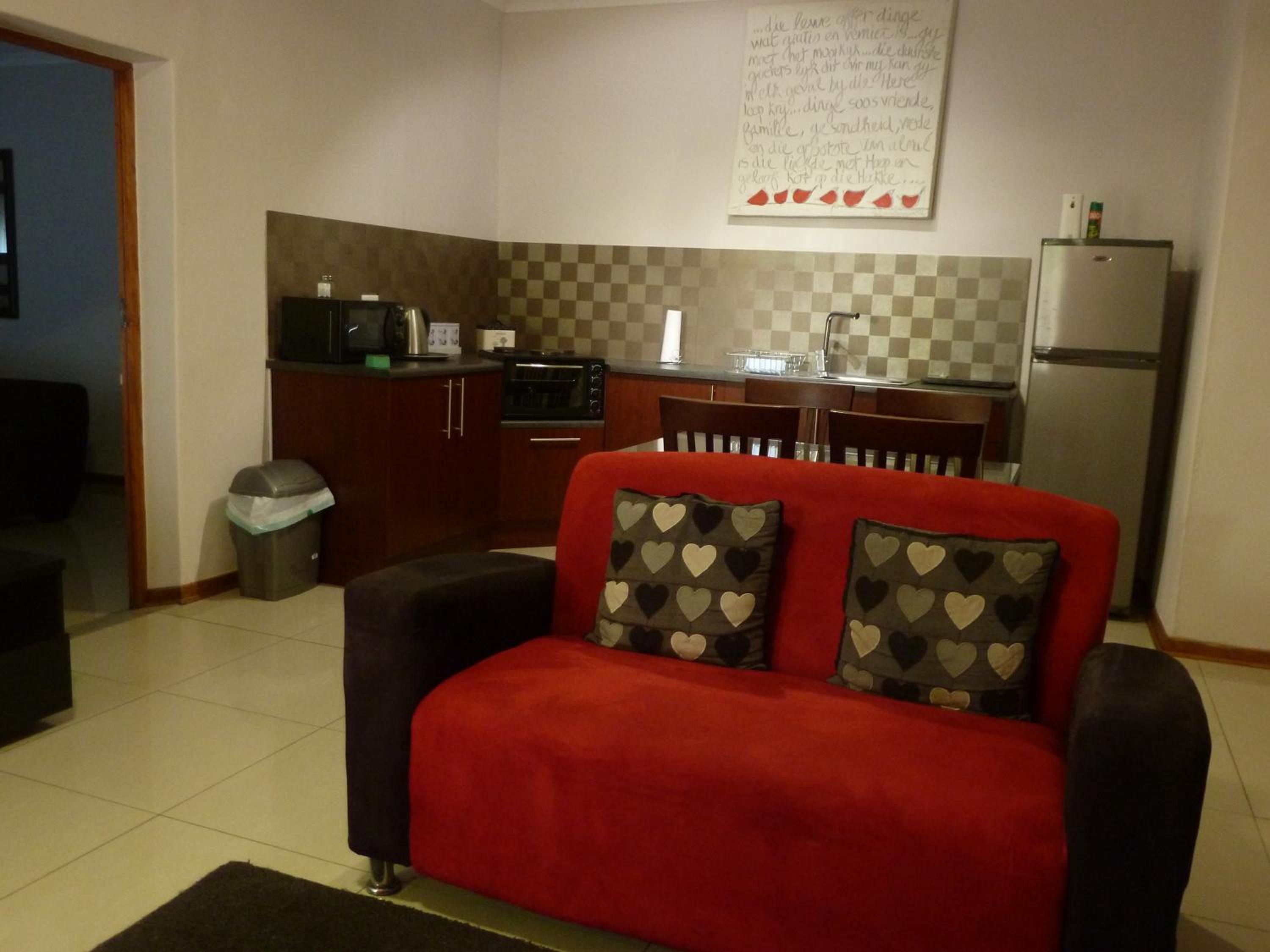 Apartment photo 2