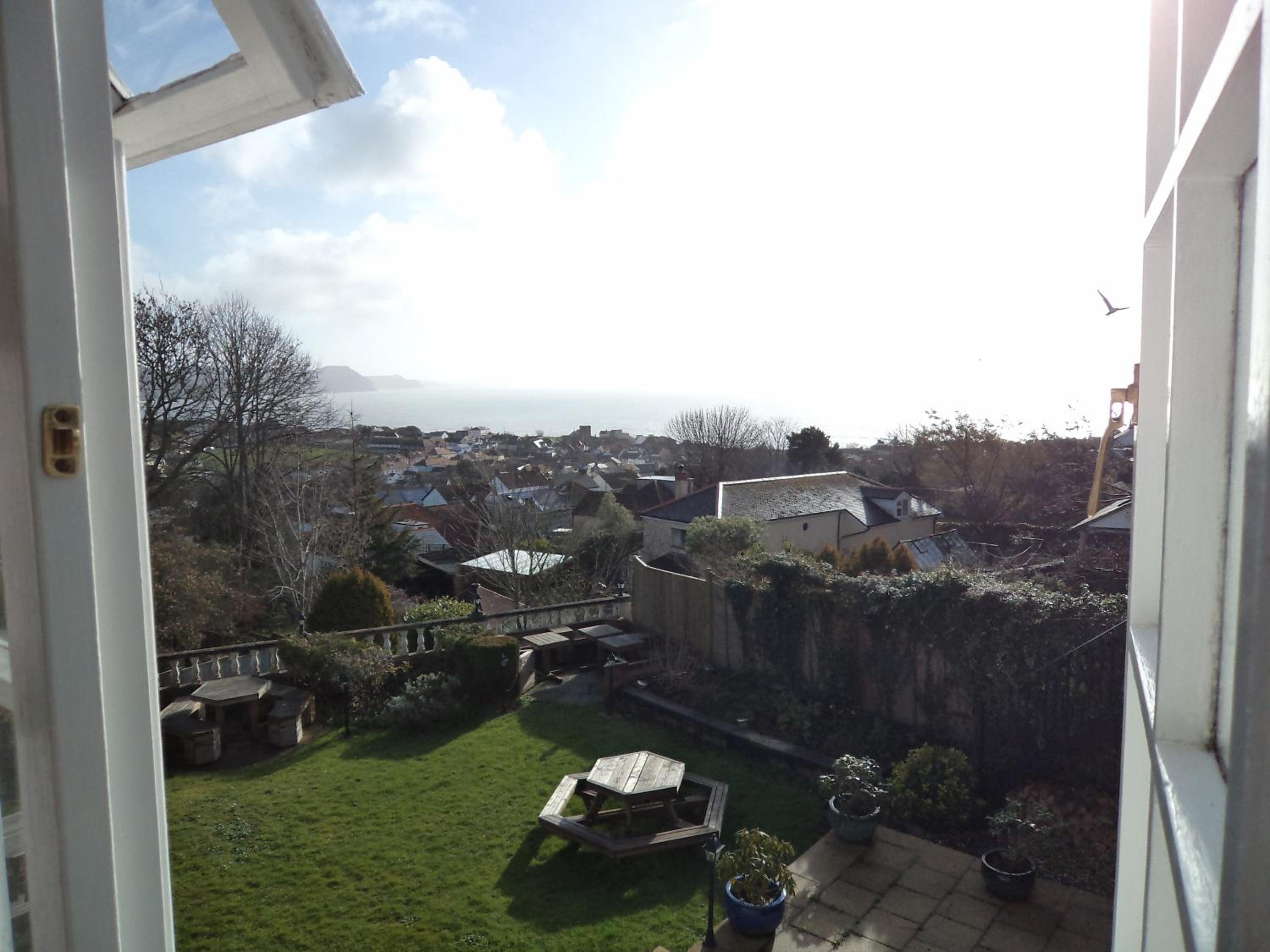 Double Room with Sea View - Photo 12
