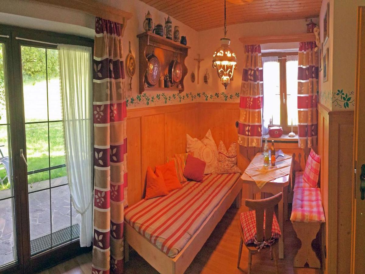 Apartment with Balcony photo 2