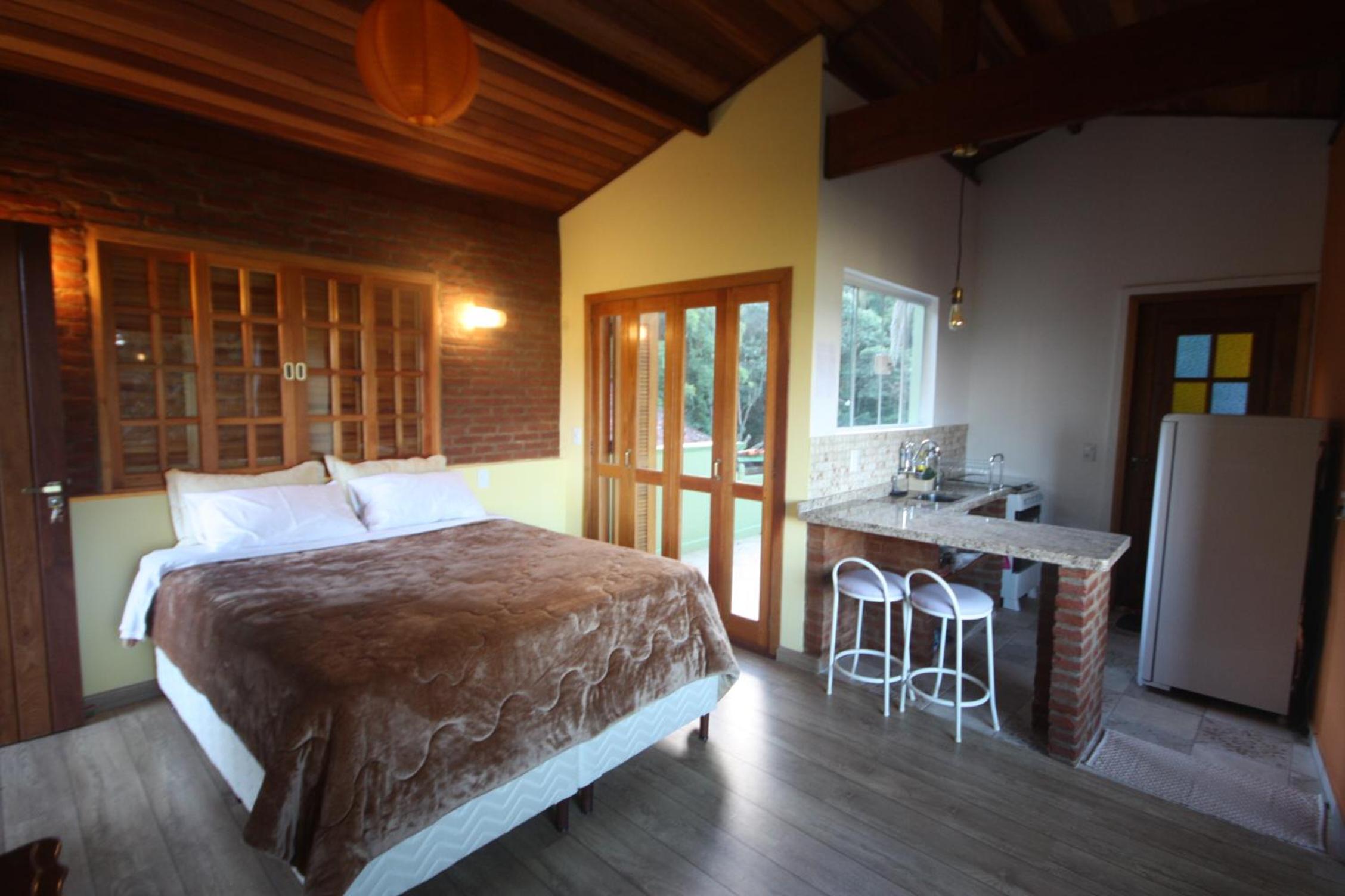 Deluxe Suite with Spa Bath photo 1