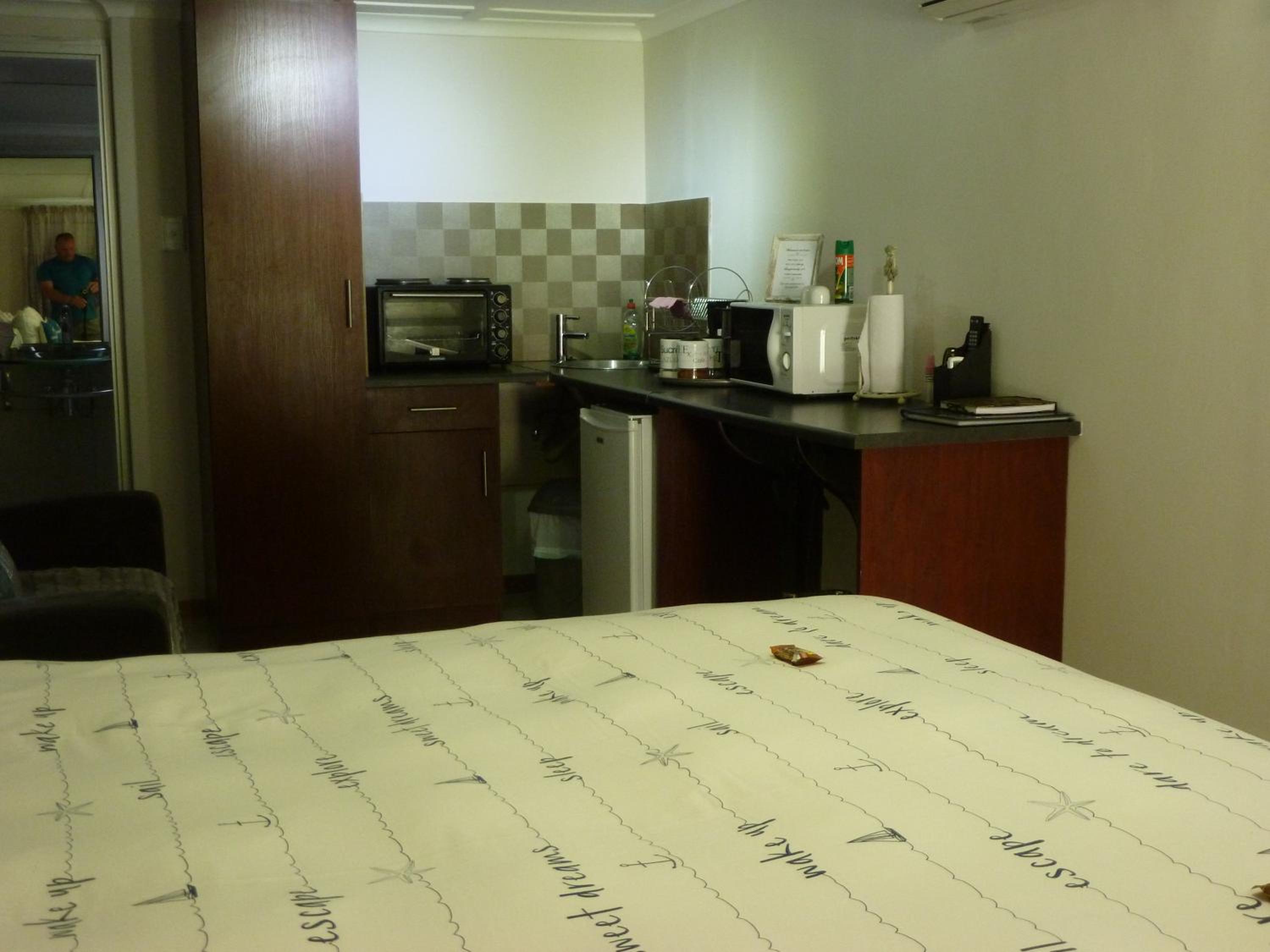 Apartment photo 2