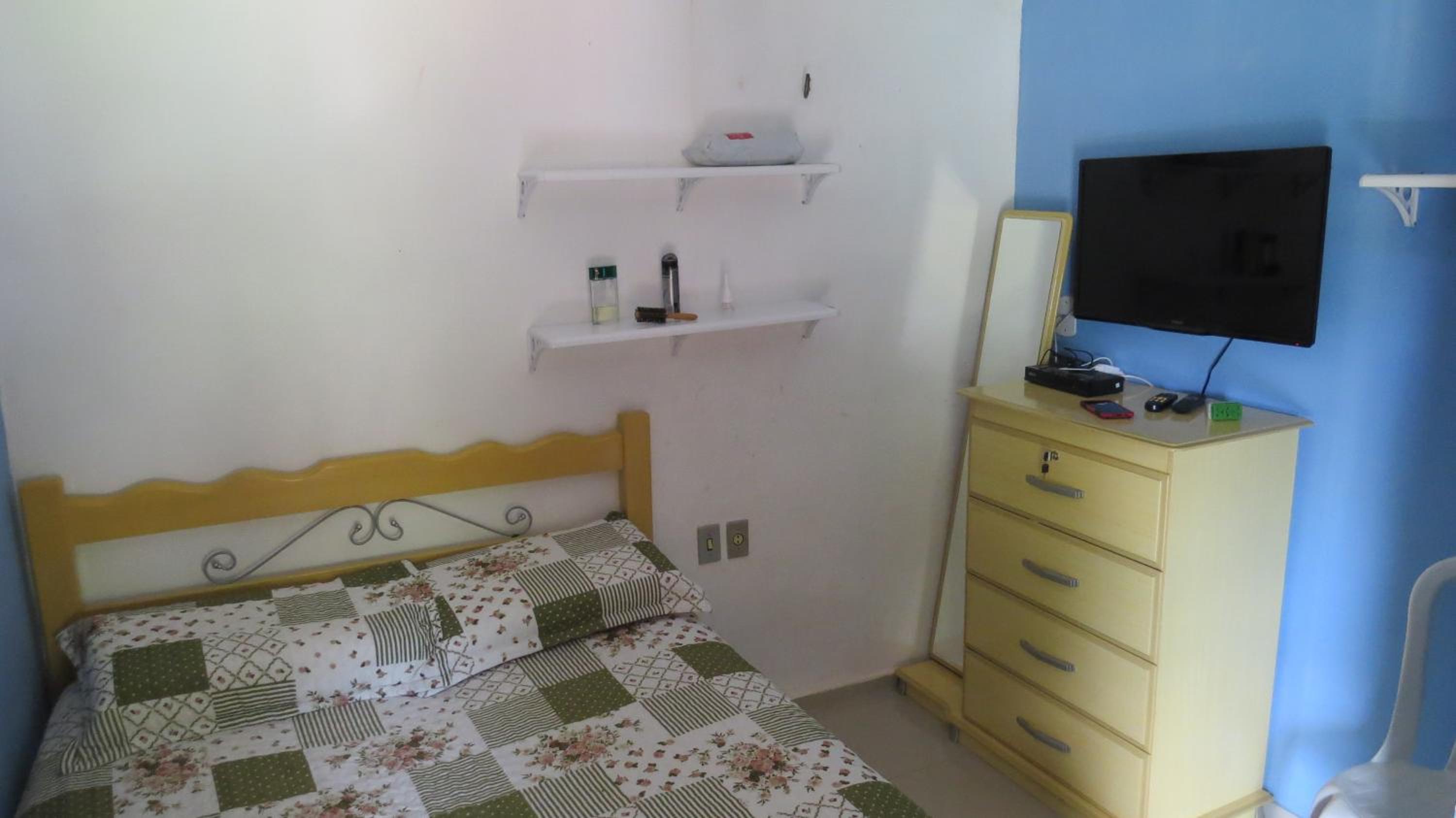 Four-Bedroom House photo 2