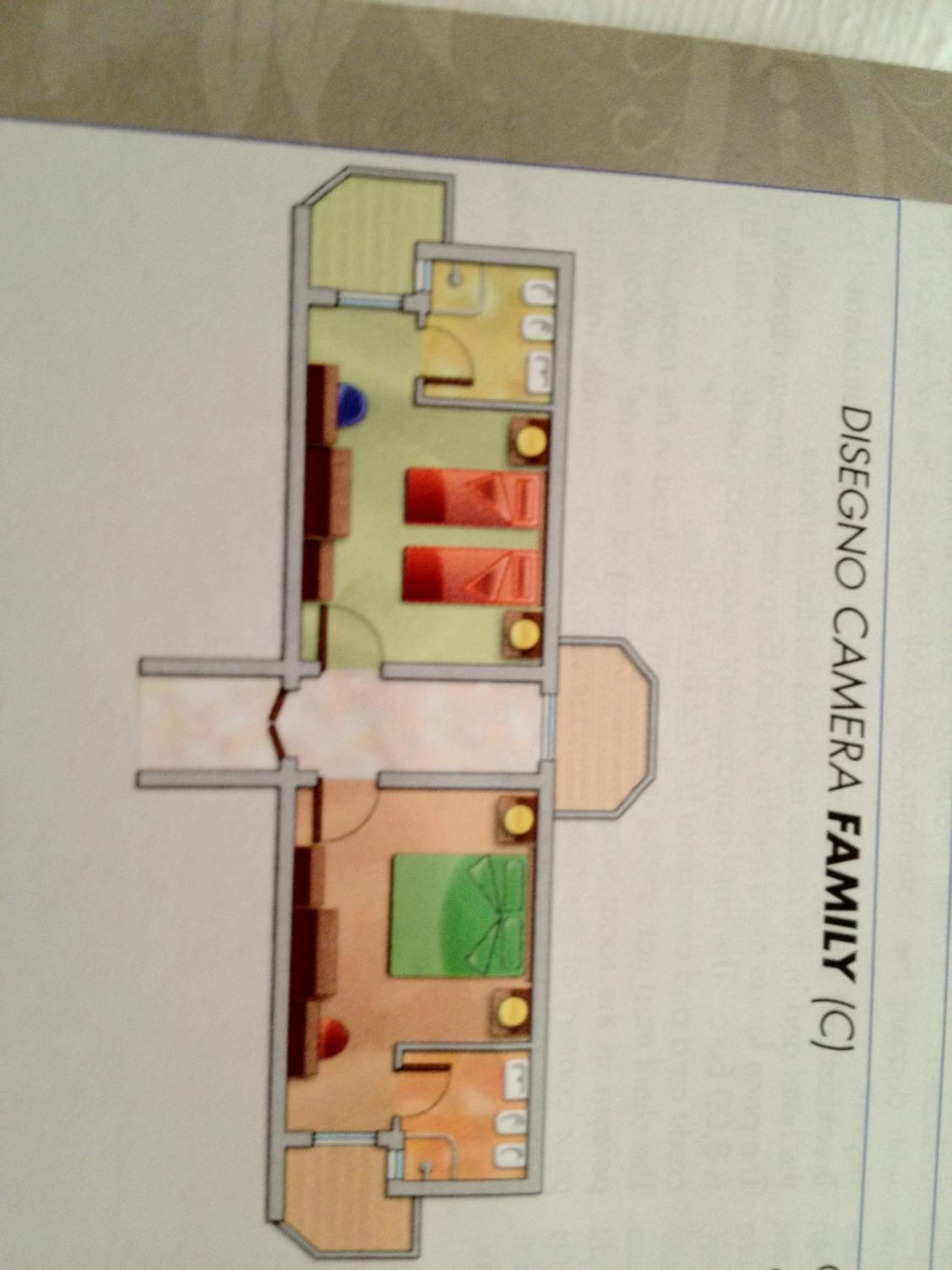 Family Room with Beach Access (2 Adults + 2 Children) photo 3