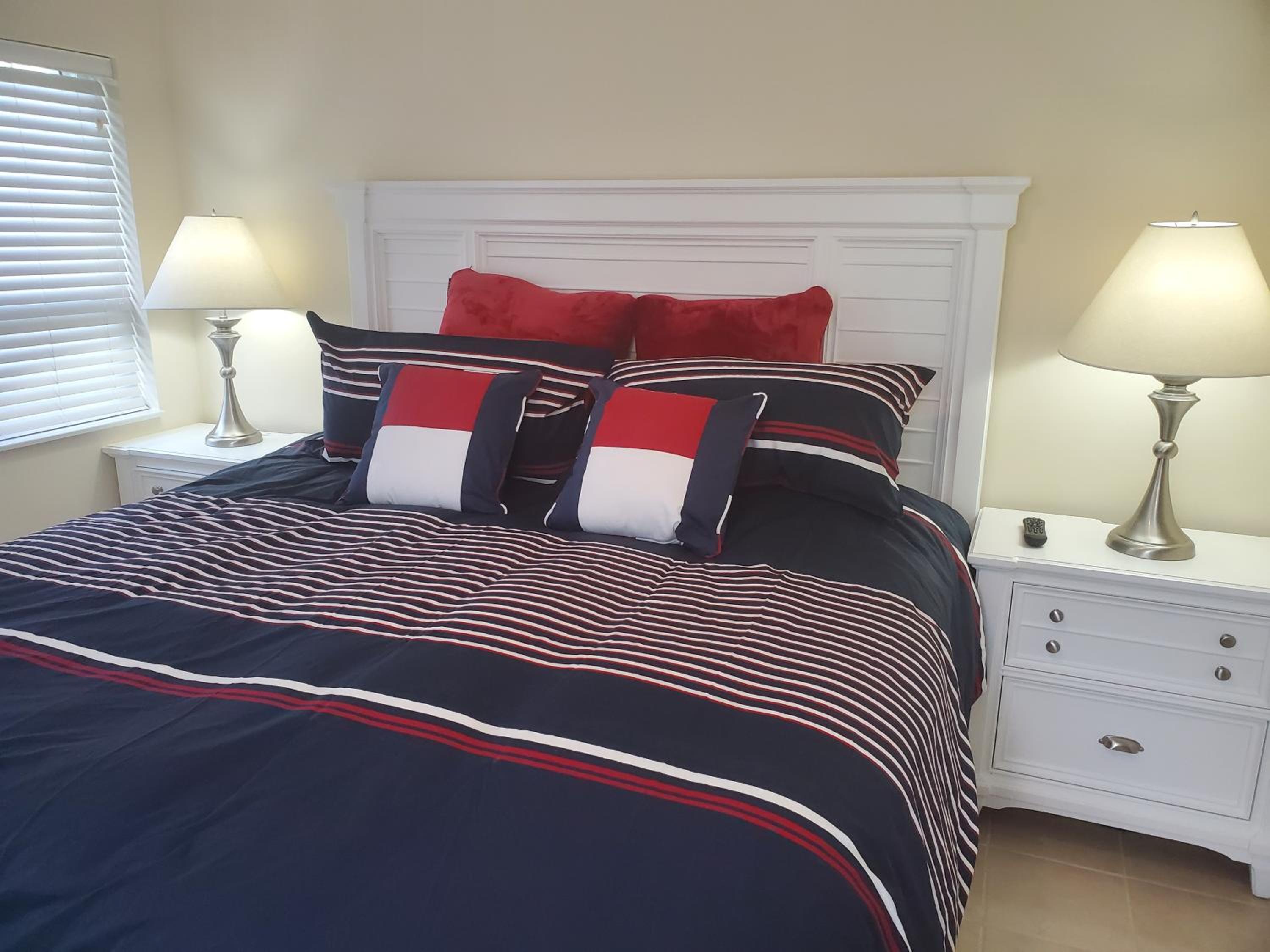 One-Bedroom House photo 1