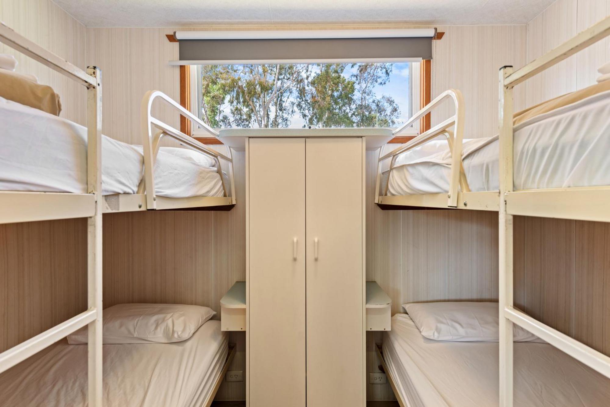 Standard 2 Bedroom Cabin - Sleeps 6 - Photo 6