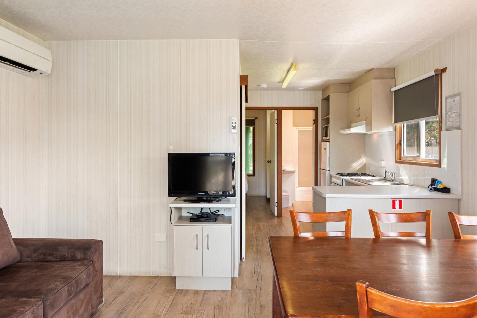 Standard 2 Bedroom Cabin - Sleeps 6 - Photo 1