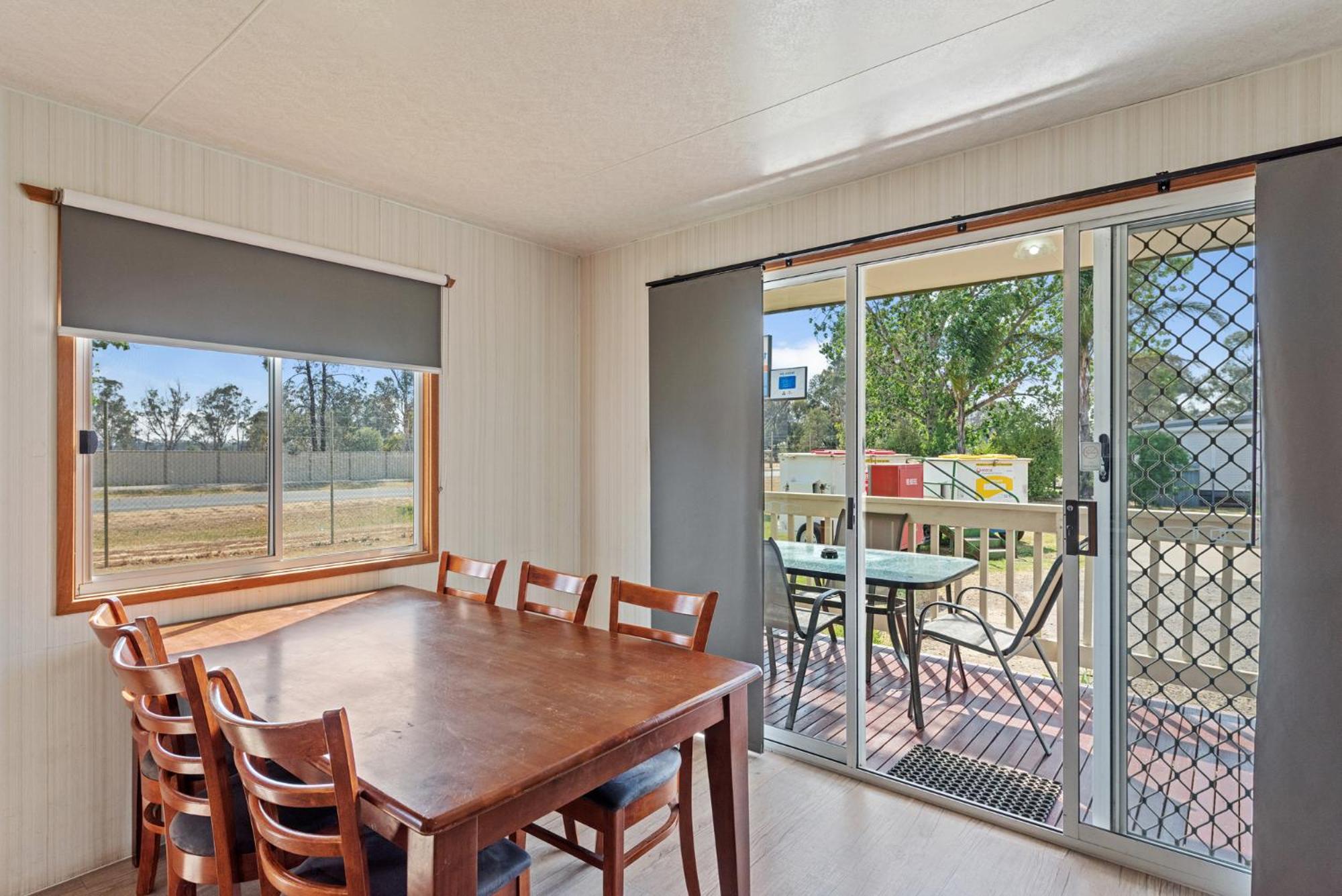 Standard 2 Bedroom Cabin - Sleeps 6 - Photo 2