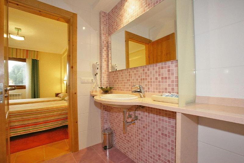 One-Bedroom Apartment (2 Adults) photo 3