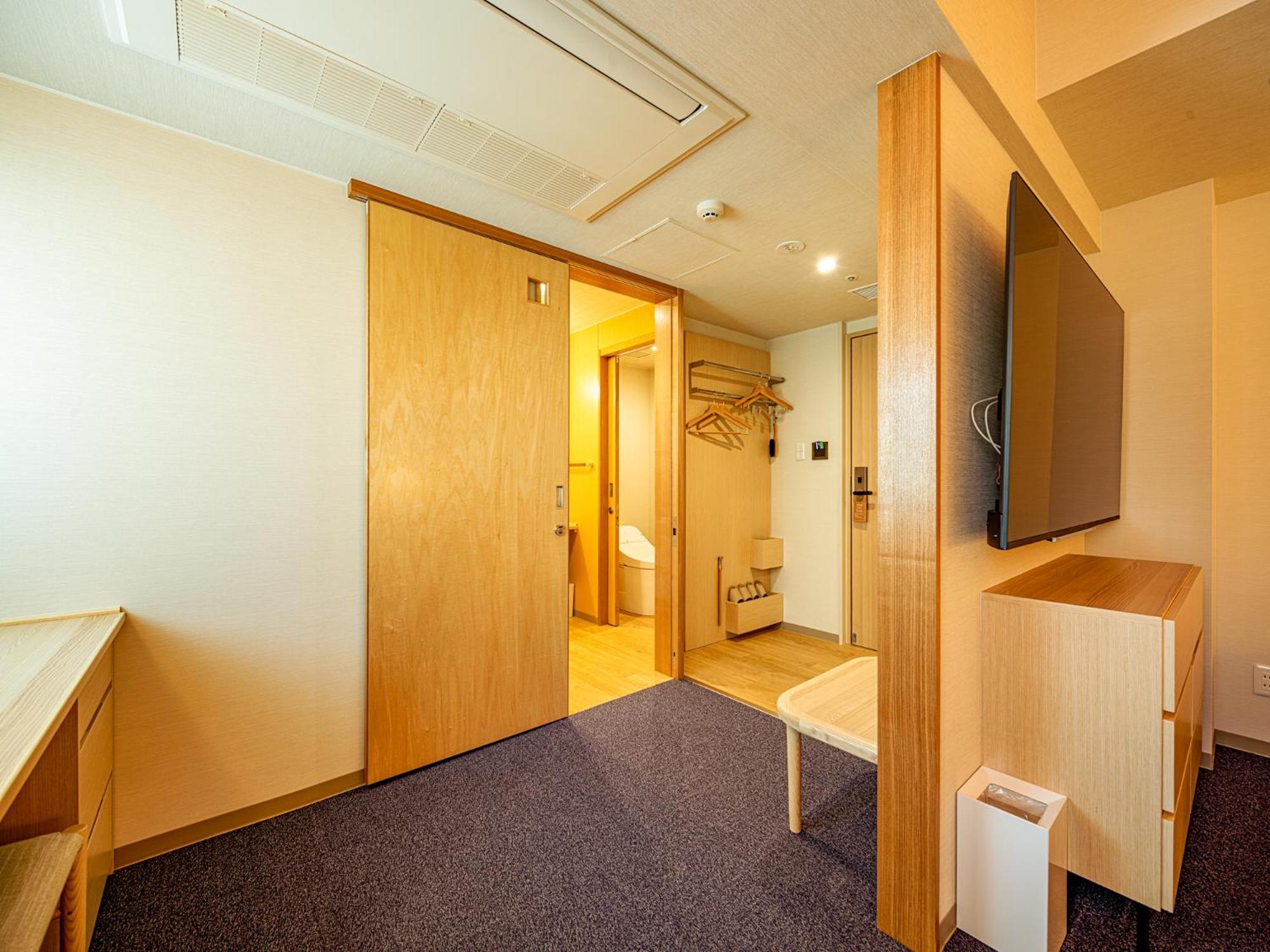 Deluxe Twin Room B photo 3