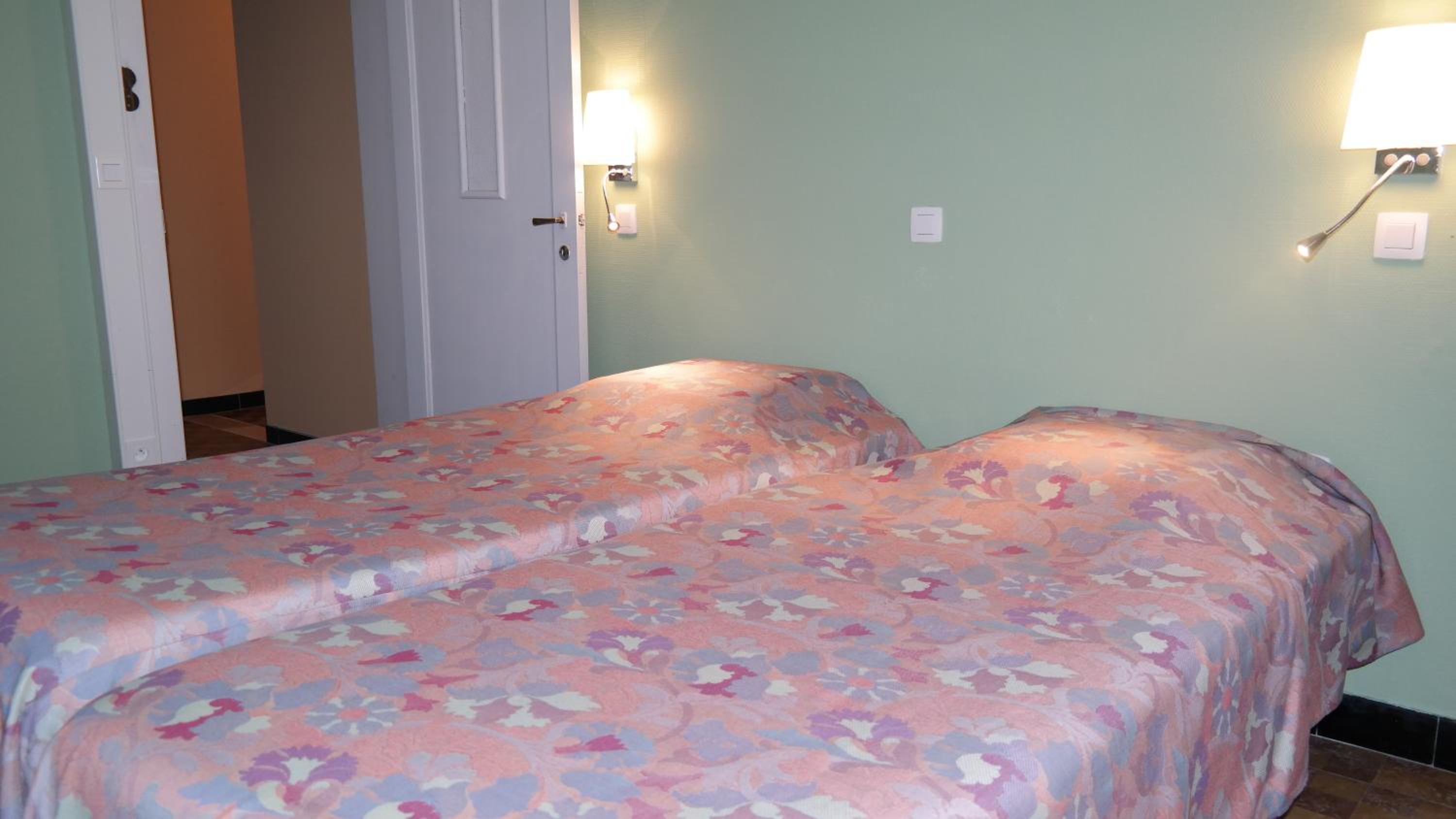 Budget Twin Room photo 1