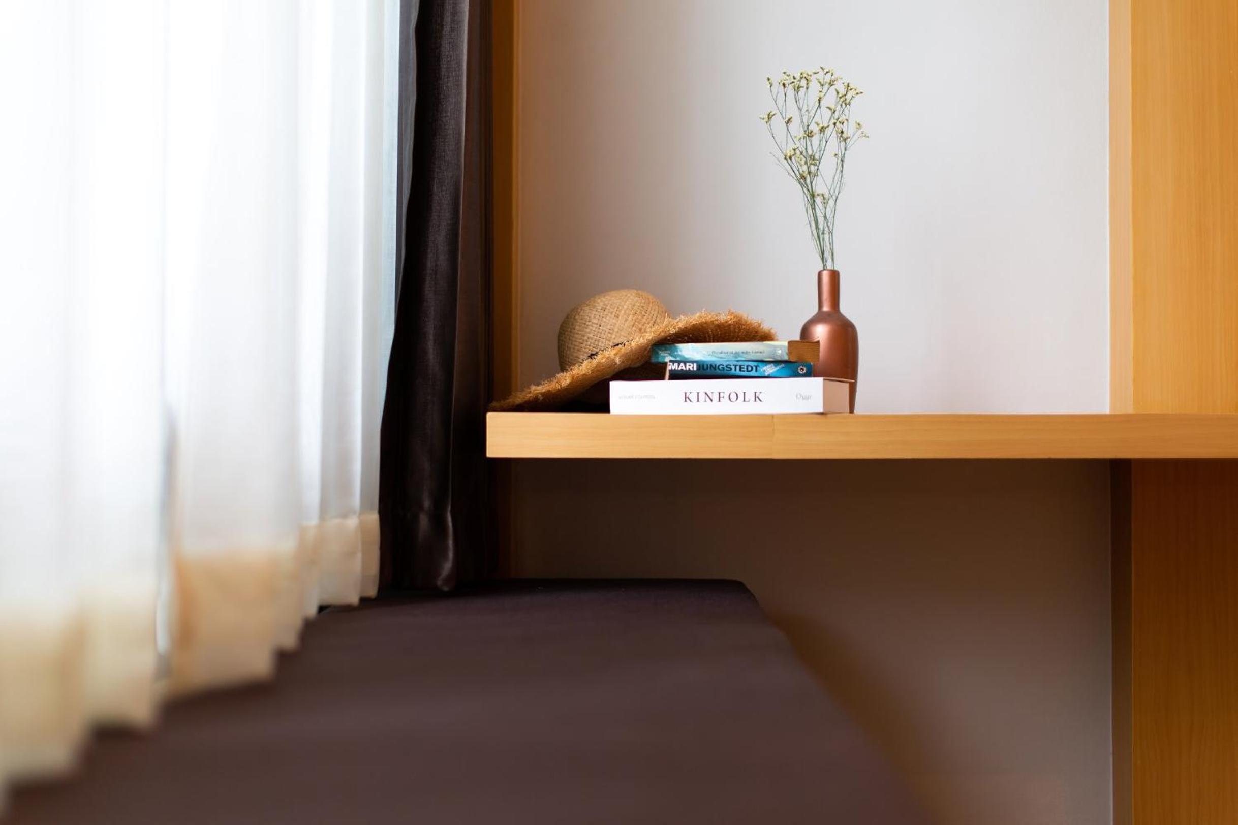 Standard Double Room - Photo 2