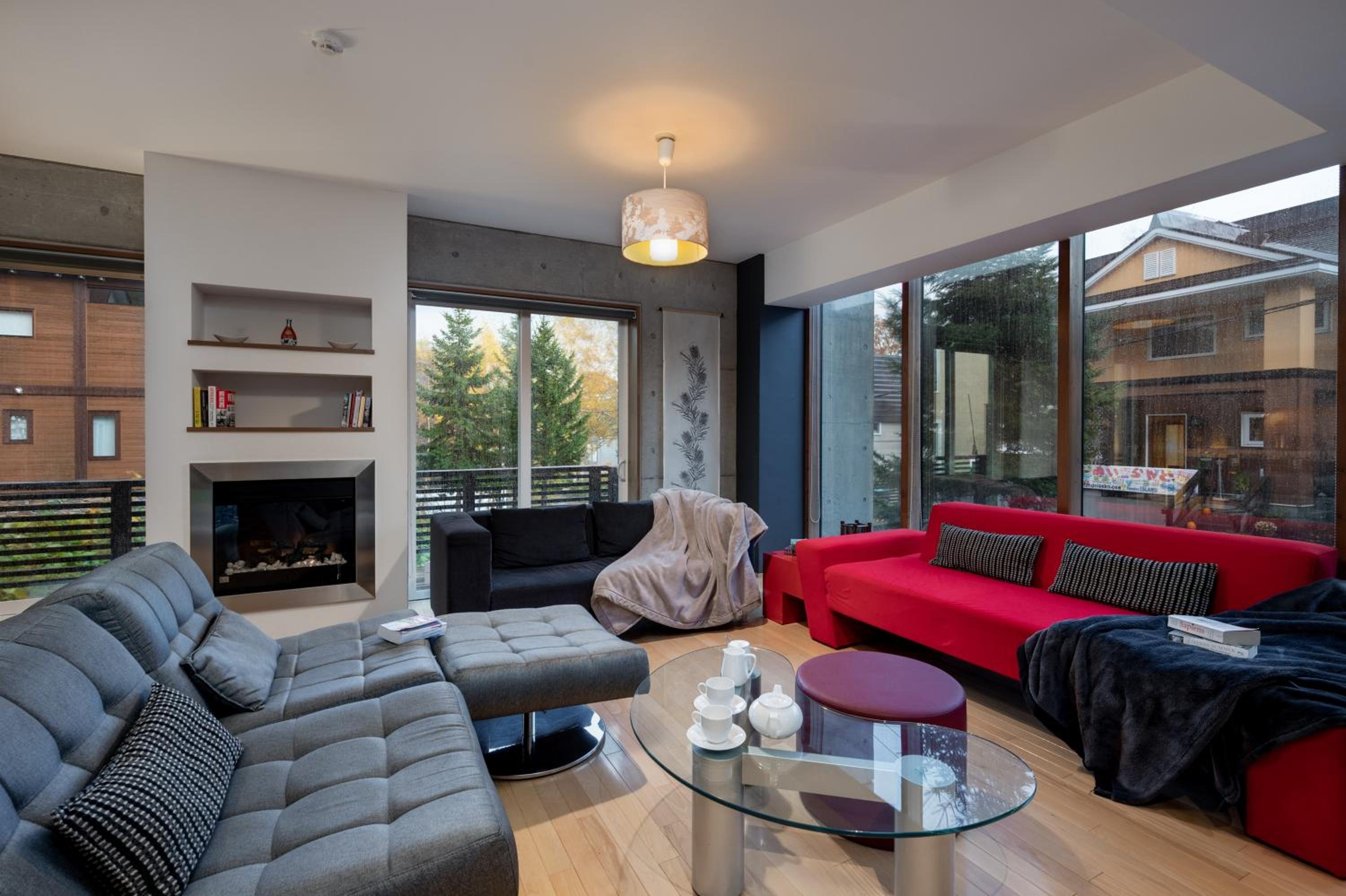 Three-Bedroom House photo 1