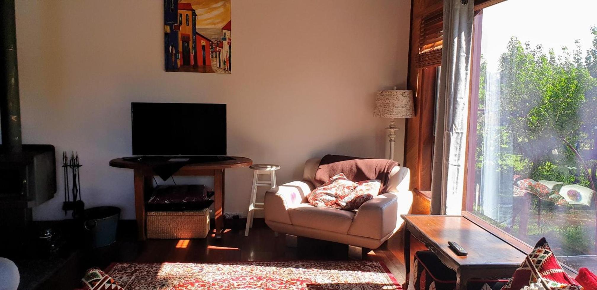 Two-Bedroom House photo 2