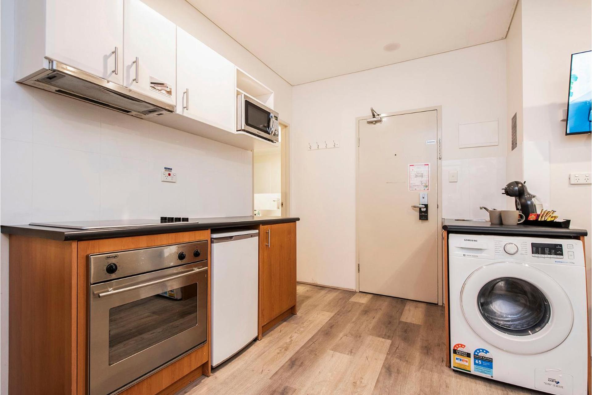 Superior Two-Bedroom Apartment - Photo 6