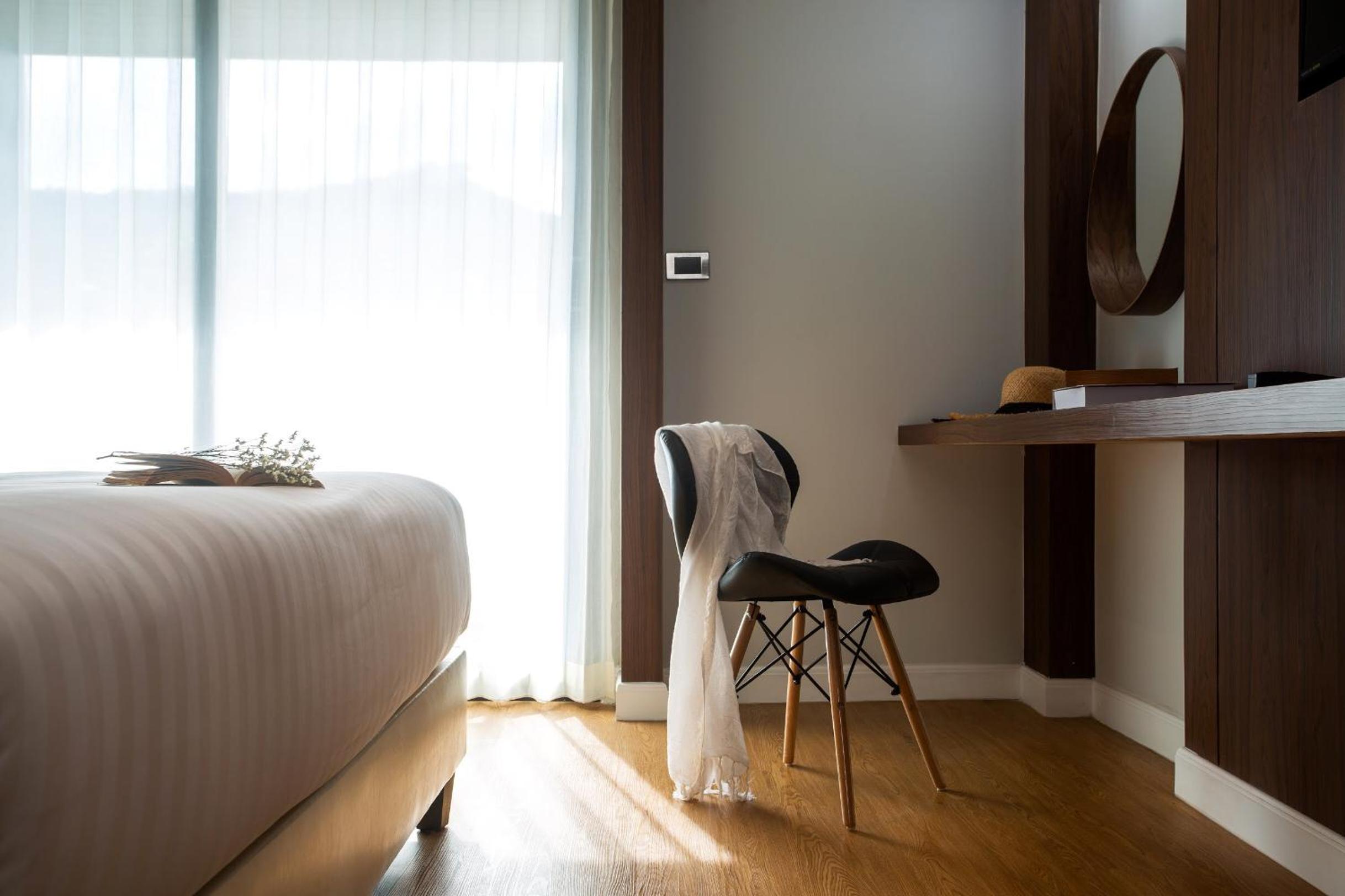 Deluxe Double Room - Photo 7