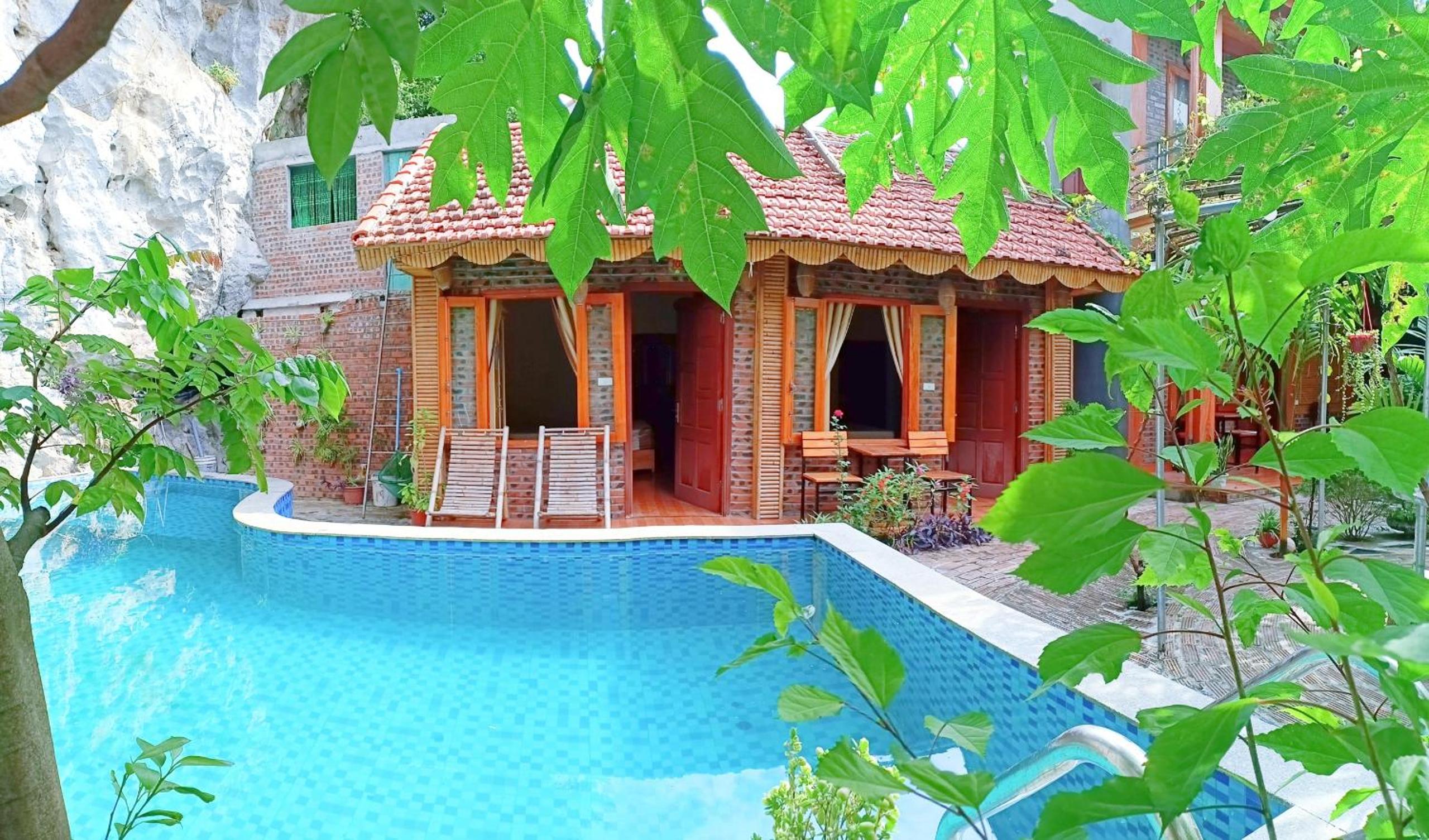 King Room With Pool View photo 1