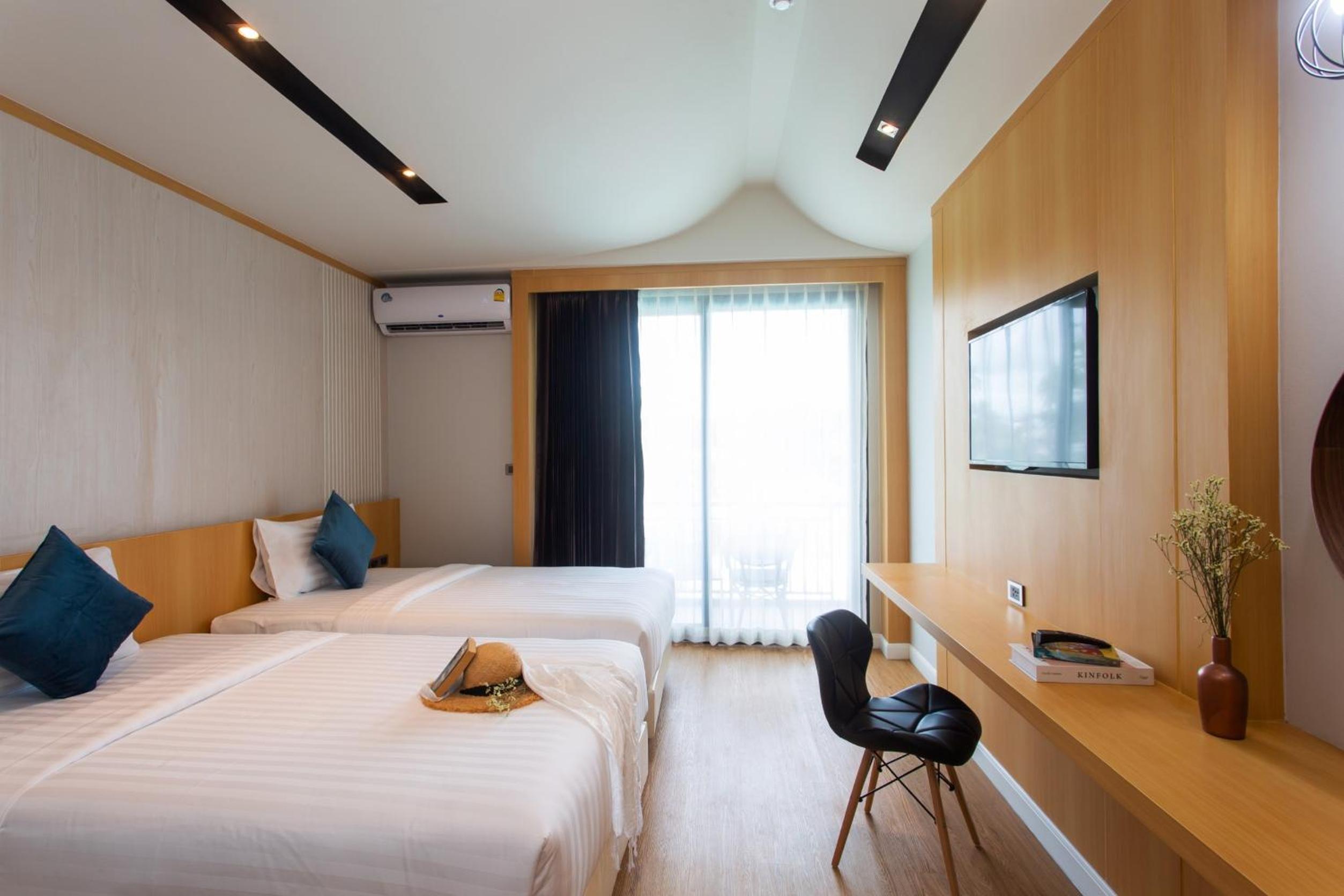 Superior Twin Room - Photo 4
